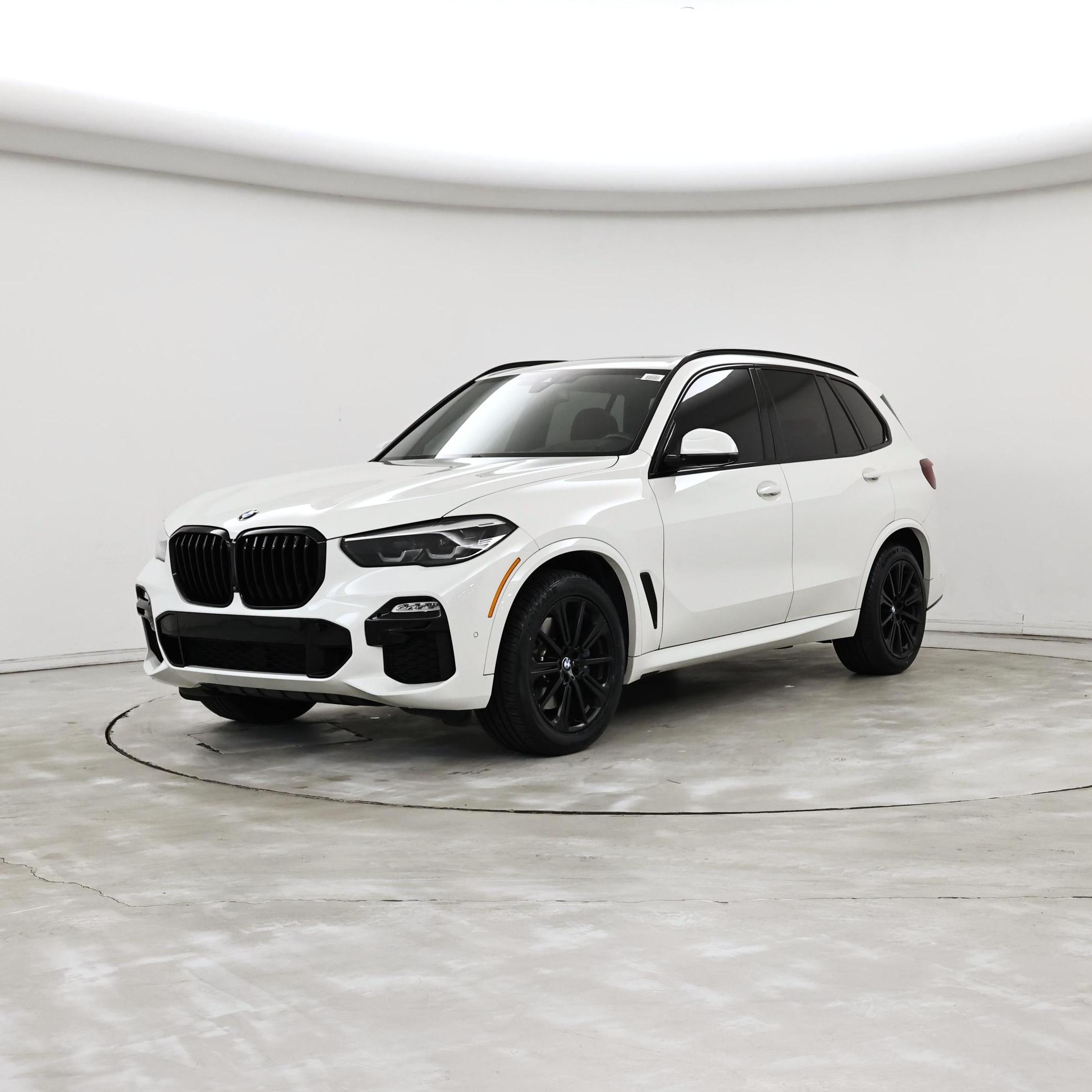 Thumbnail: 2021 BMW X5 - 4