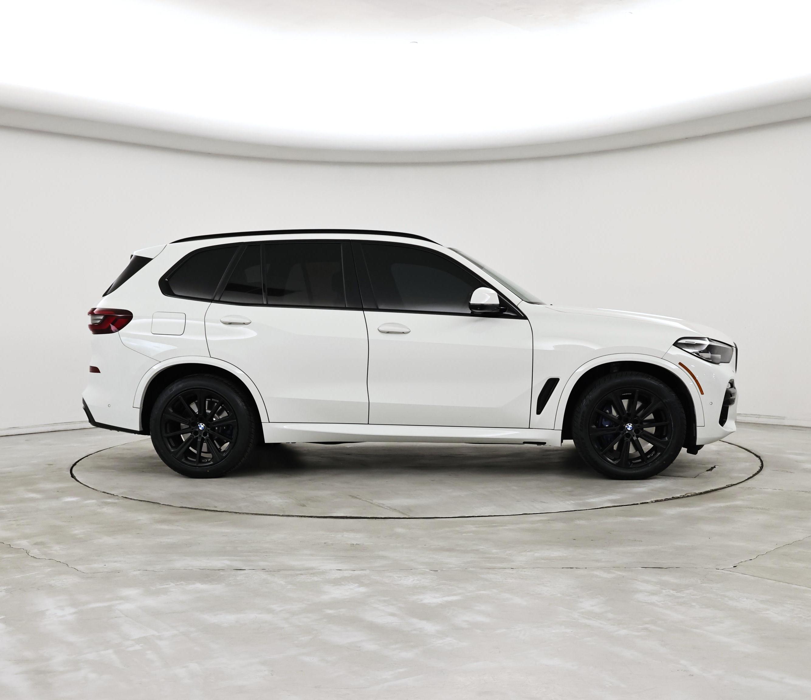 Thumbnail: 2021 BMW X5 - 7