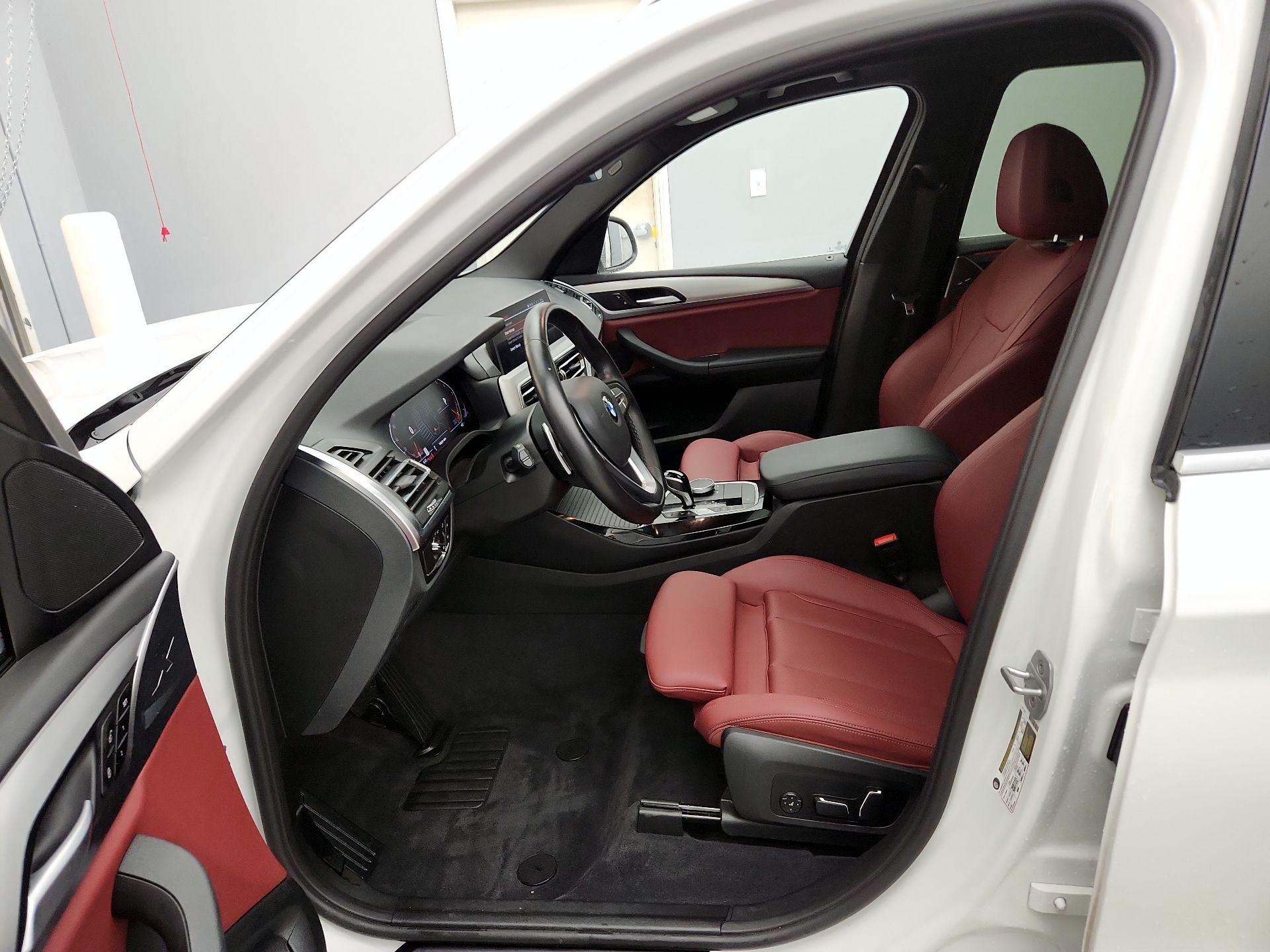 Thumbnail: 2024 BMW X3 - 11