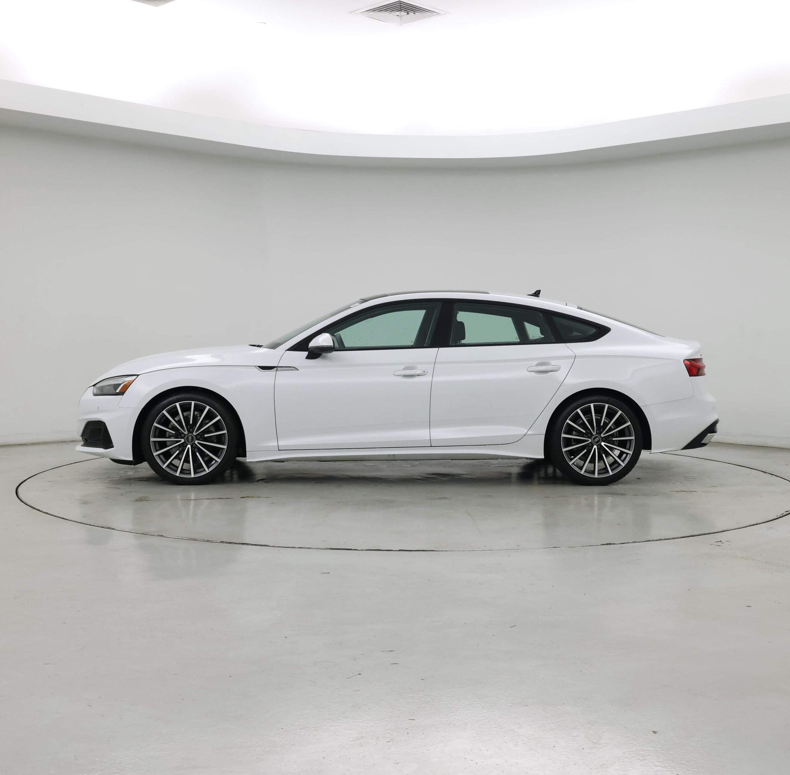 Thumbnail: 2022 Audi A5 - 3