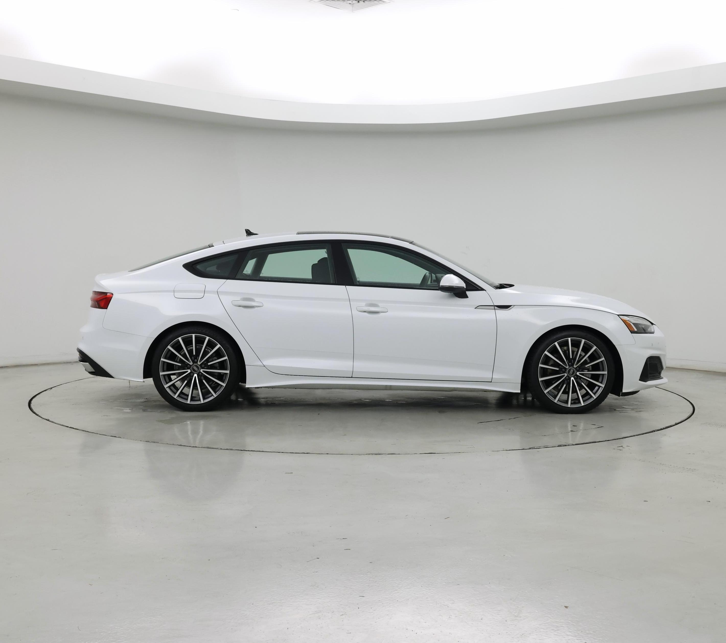 Thumbnail: 2022 Audi A5 - 7