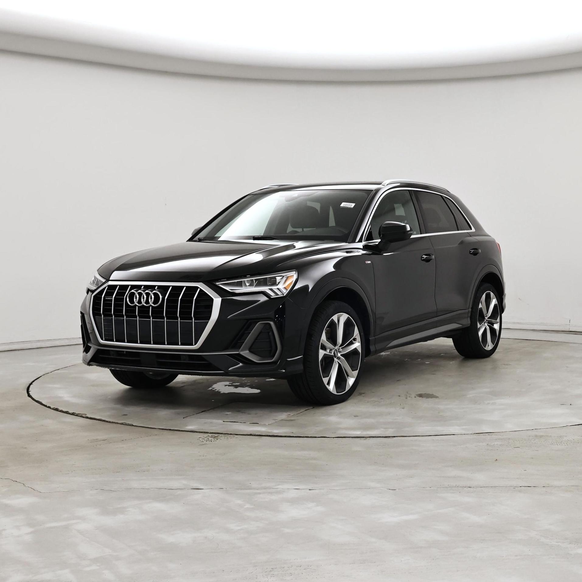 Thumbnail: 2020 Audi Q3 - 4