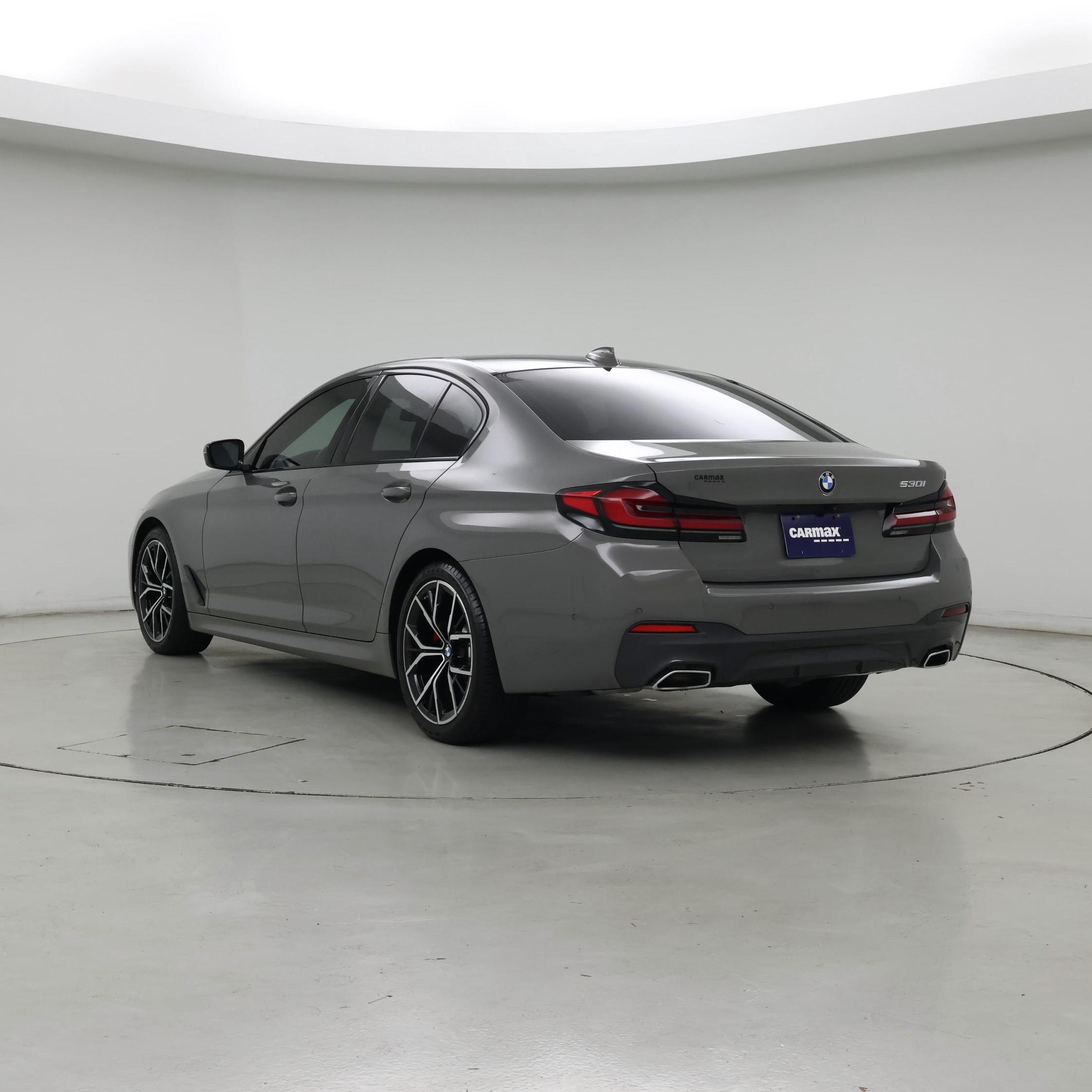 Thumbnail: 2021 BMW 5 Series - 2