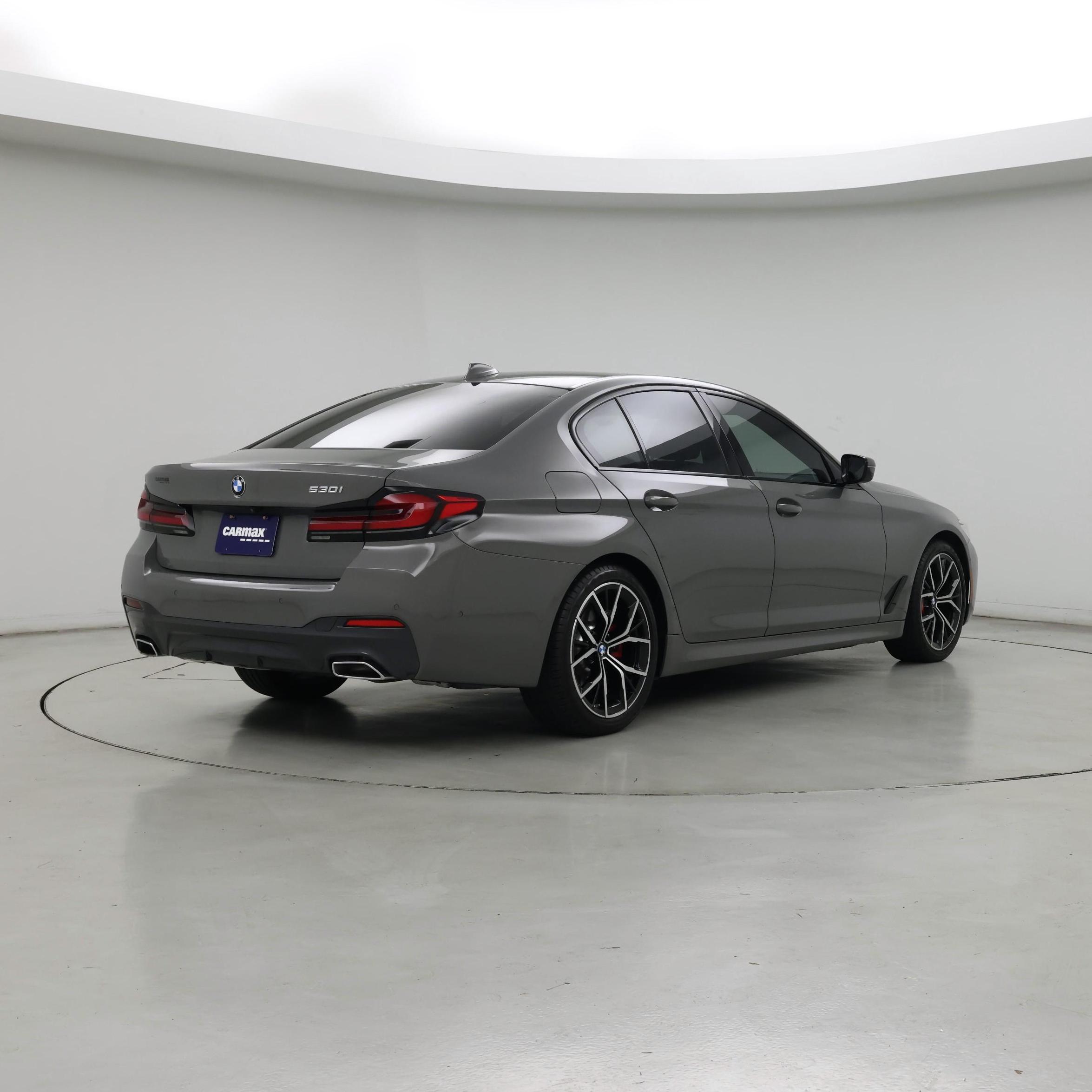 Thumbnail: 2021 BMW 5 Series - 8