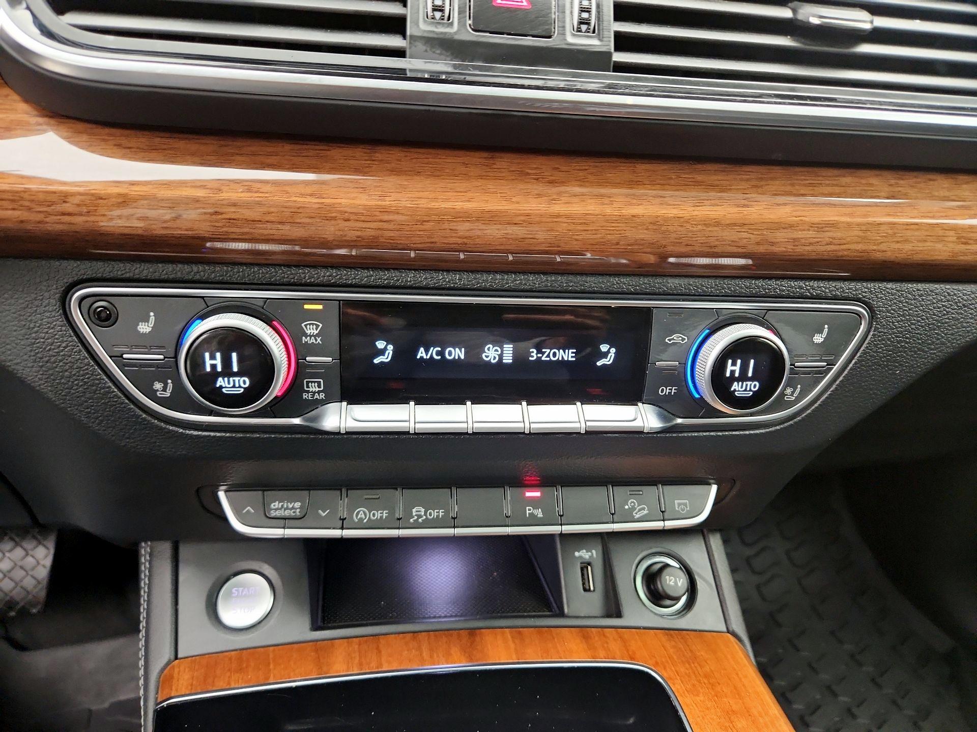 Thumbnail: 2023 Audi Q5 - 17