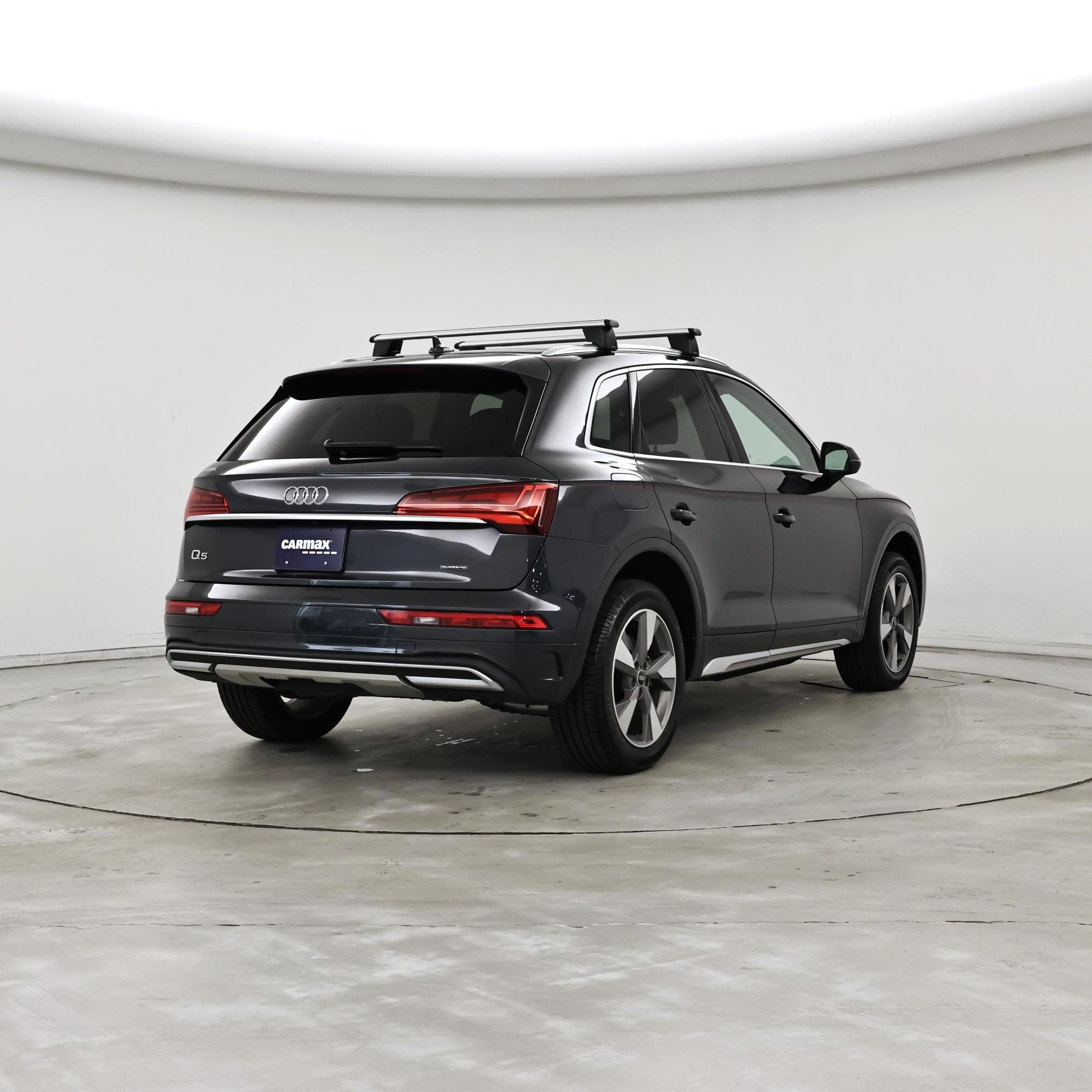Thumbnail: 2023 Audi Q5 - 8