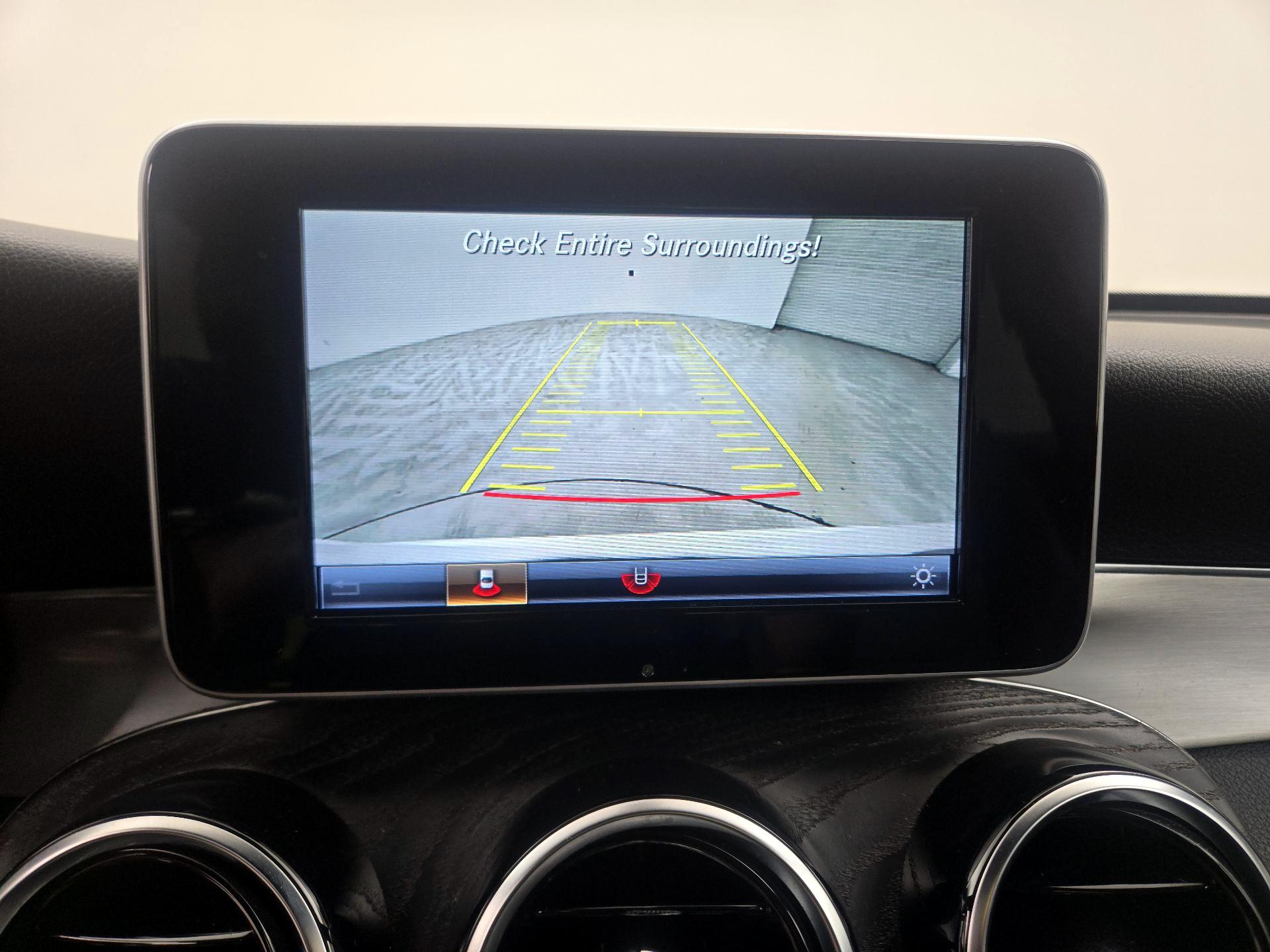 Thumbnail: 2019 Mercedes-Benz GLC - 14