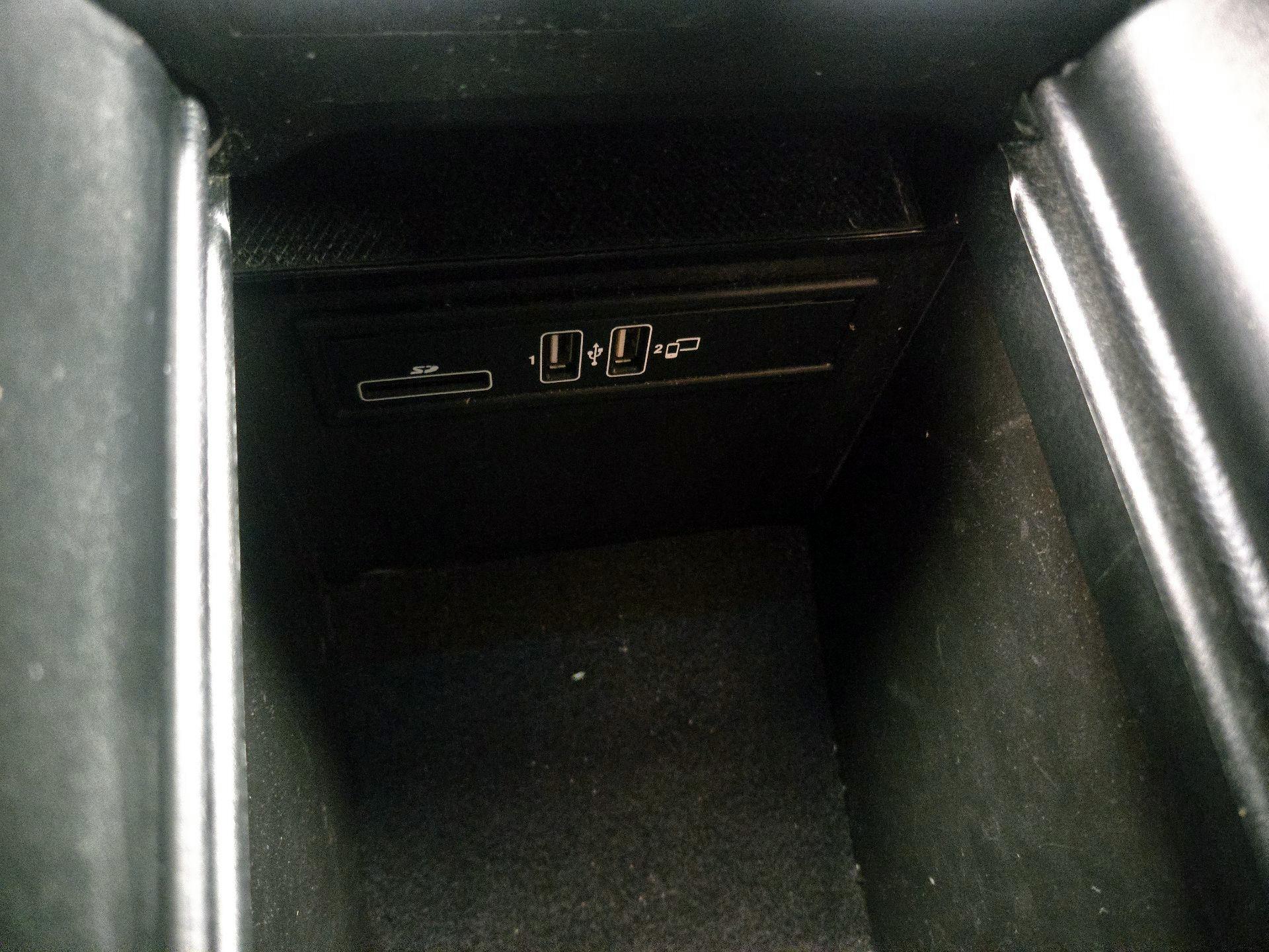 Thumbnail: 2019 Mercedes-Benz GLC - 18