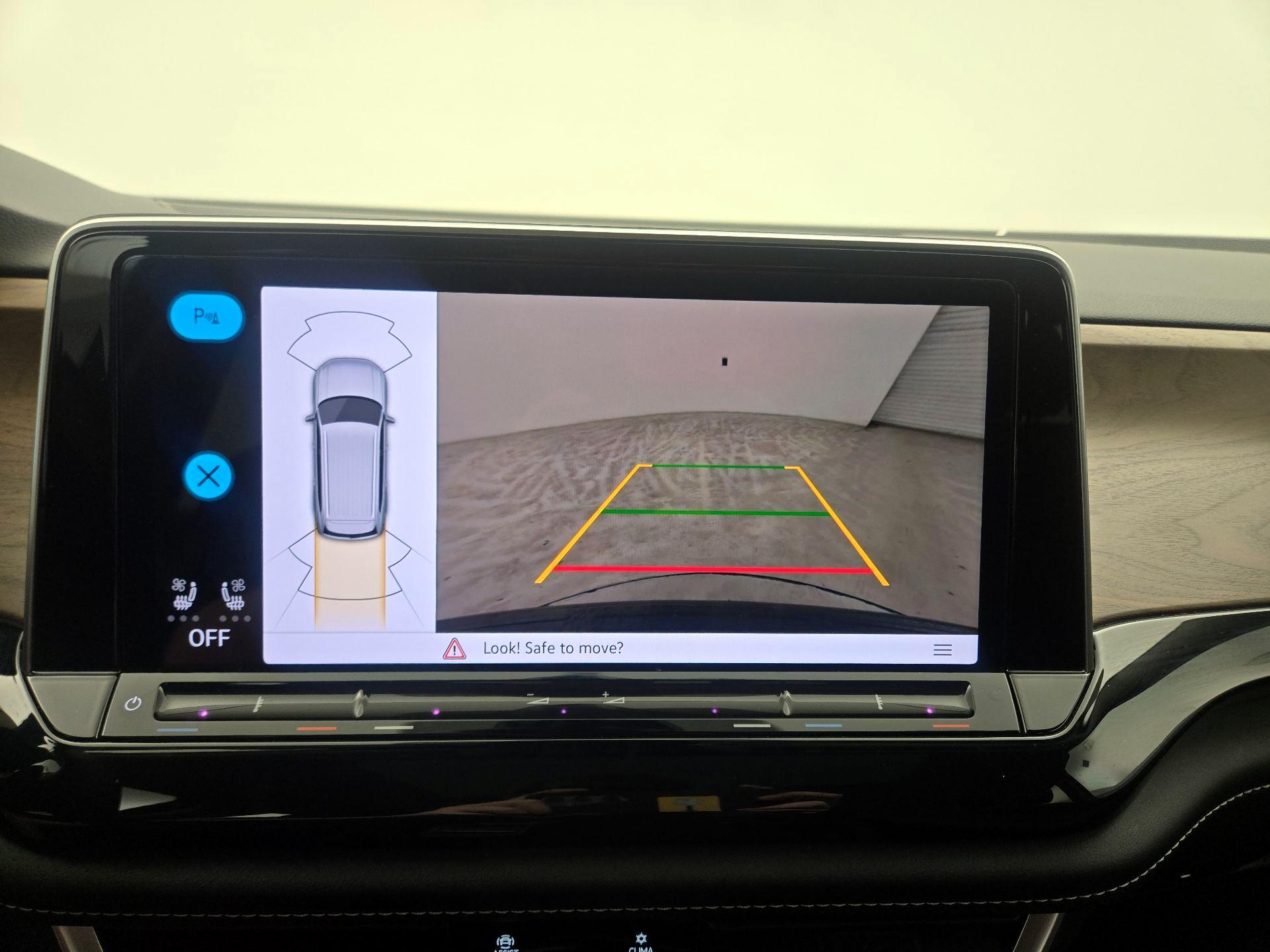 Thumbnail: 2024 Volkswagen Atlas - 14