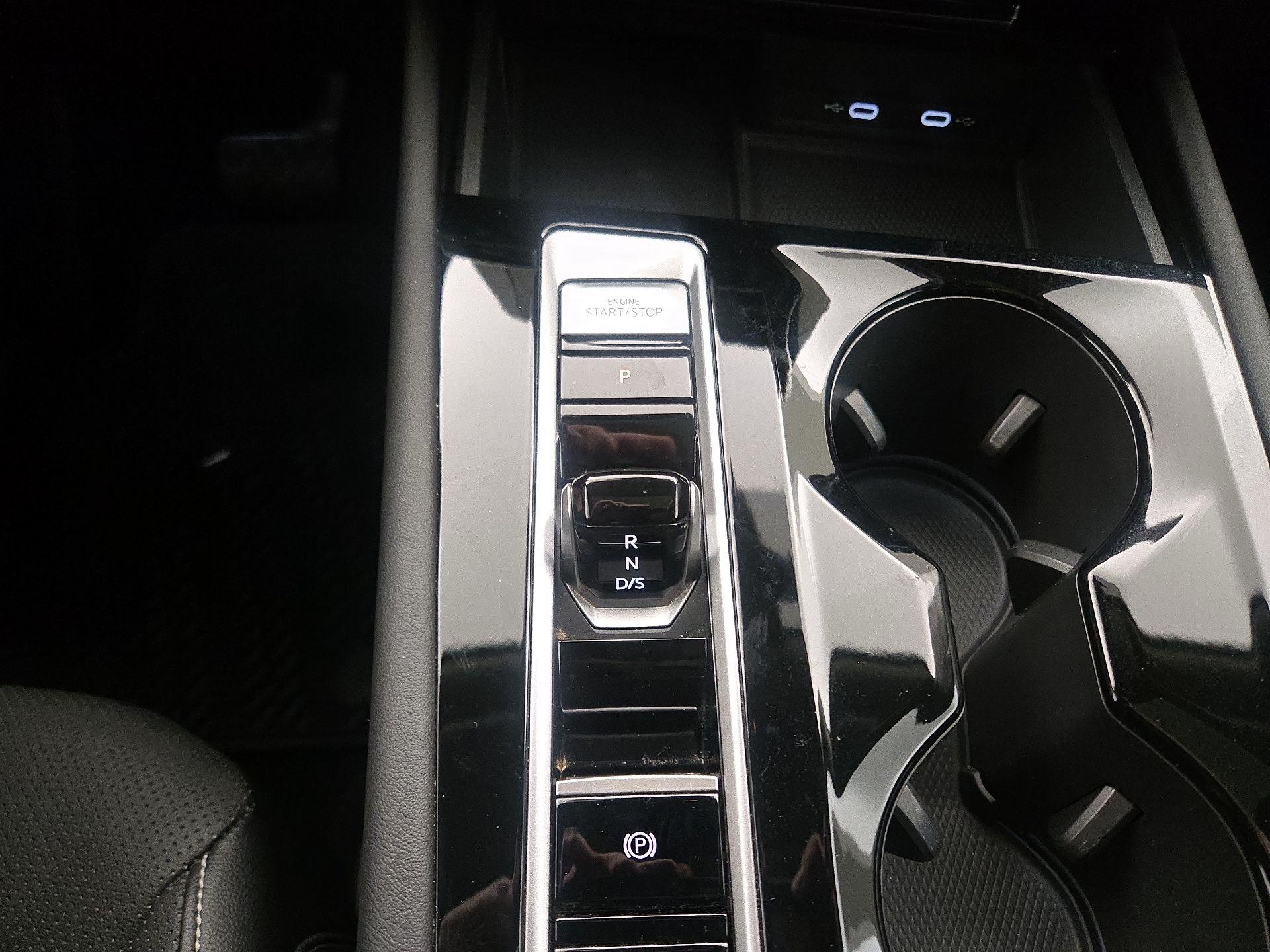 Thumbnail: 2024 Volkswagen Atlas - 17