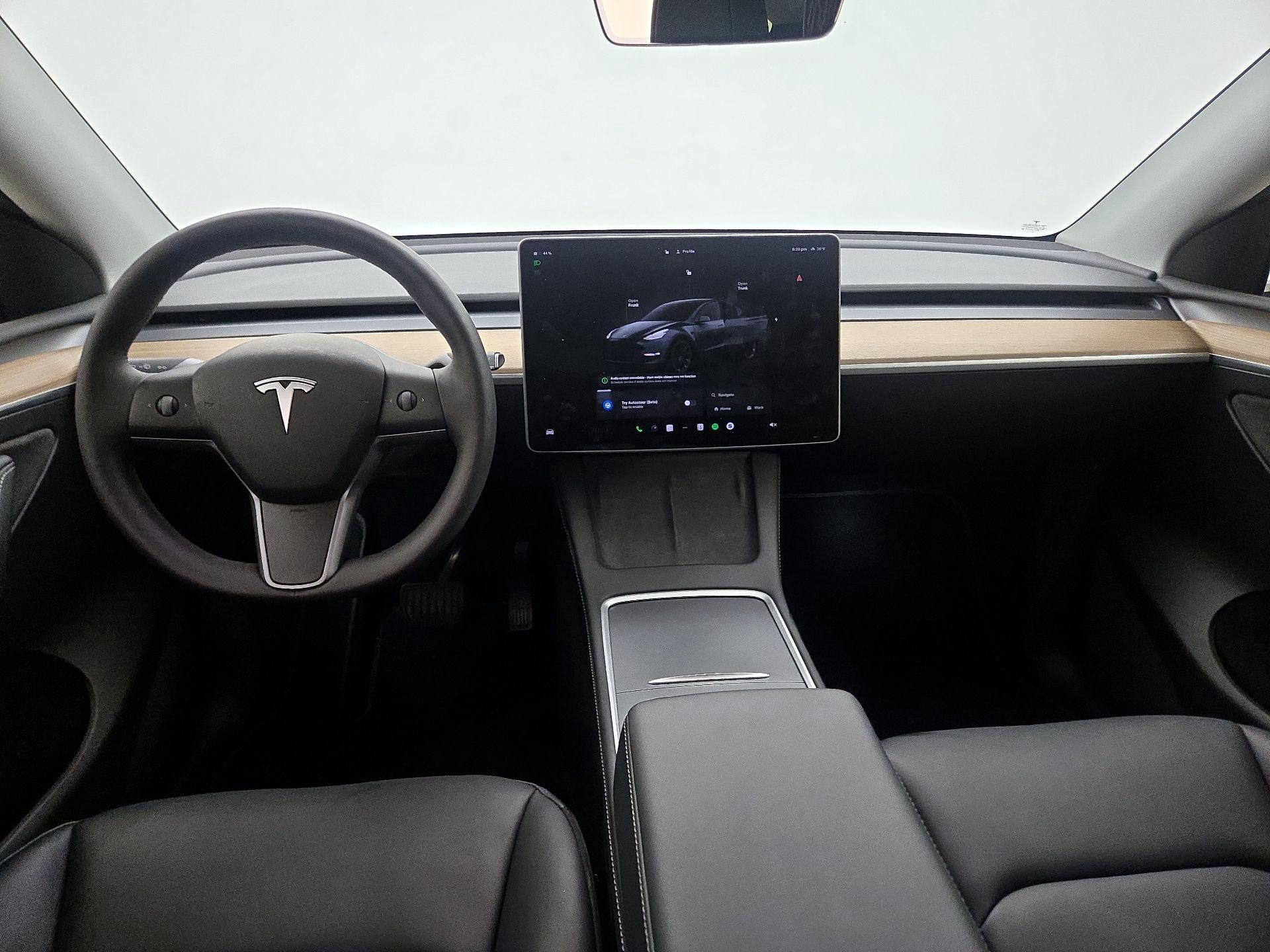 Thumbnail: 2022 Tesla Model Y - 9