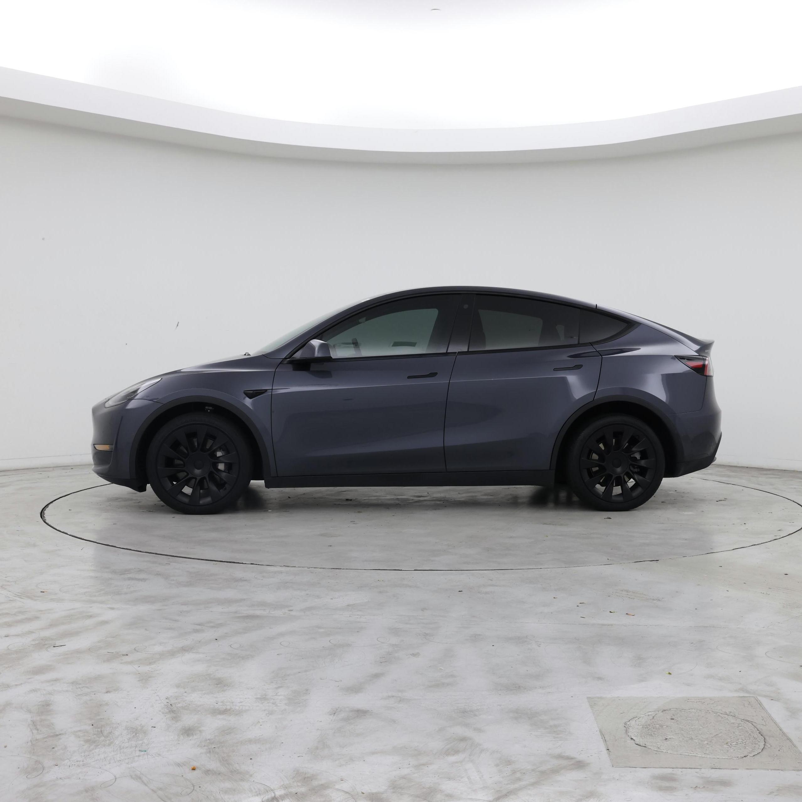 Thumbnail: 2022 Tesla Model Y - 3