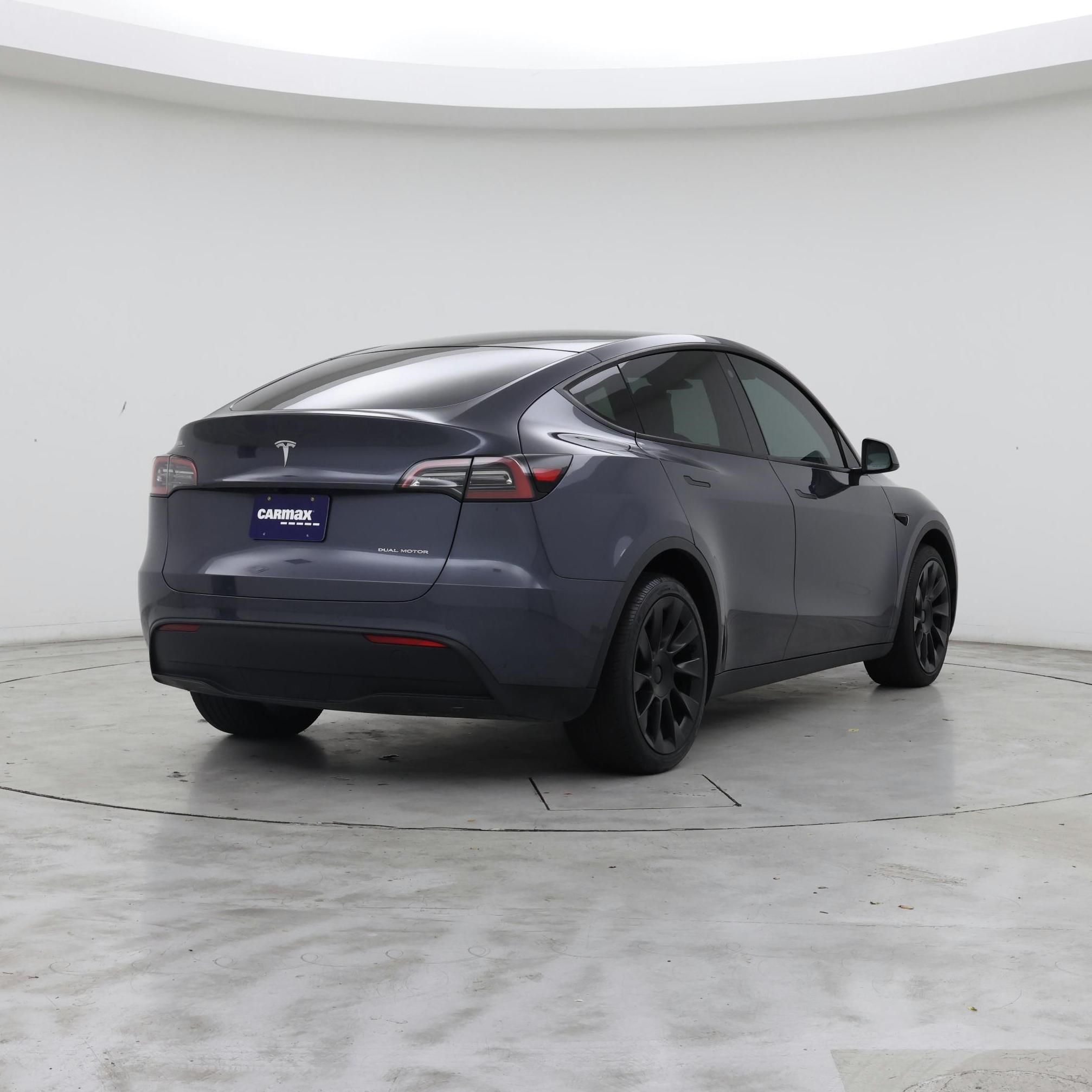 Thumbnail: 2022 Tesla Model Y - 8