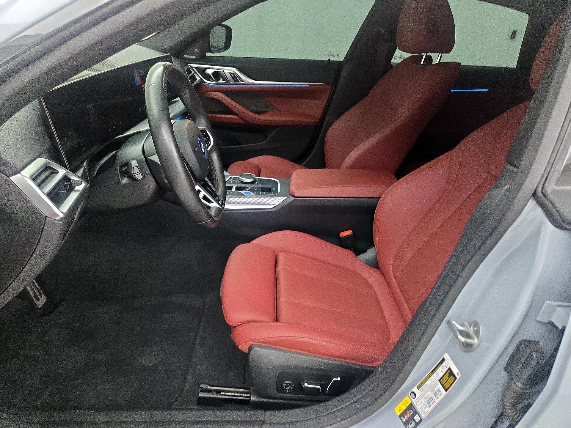 Thumbnail: 2025 BMW i4 - 11