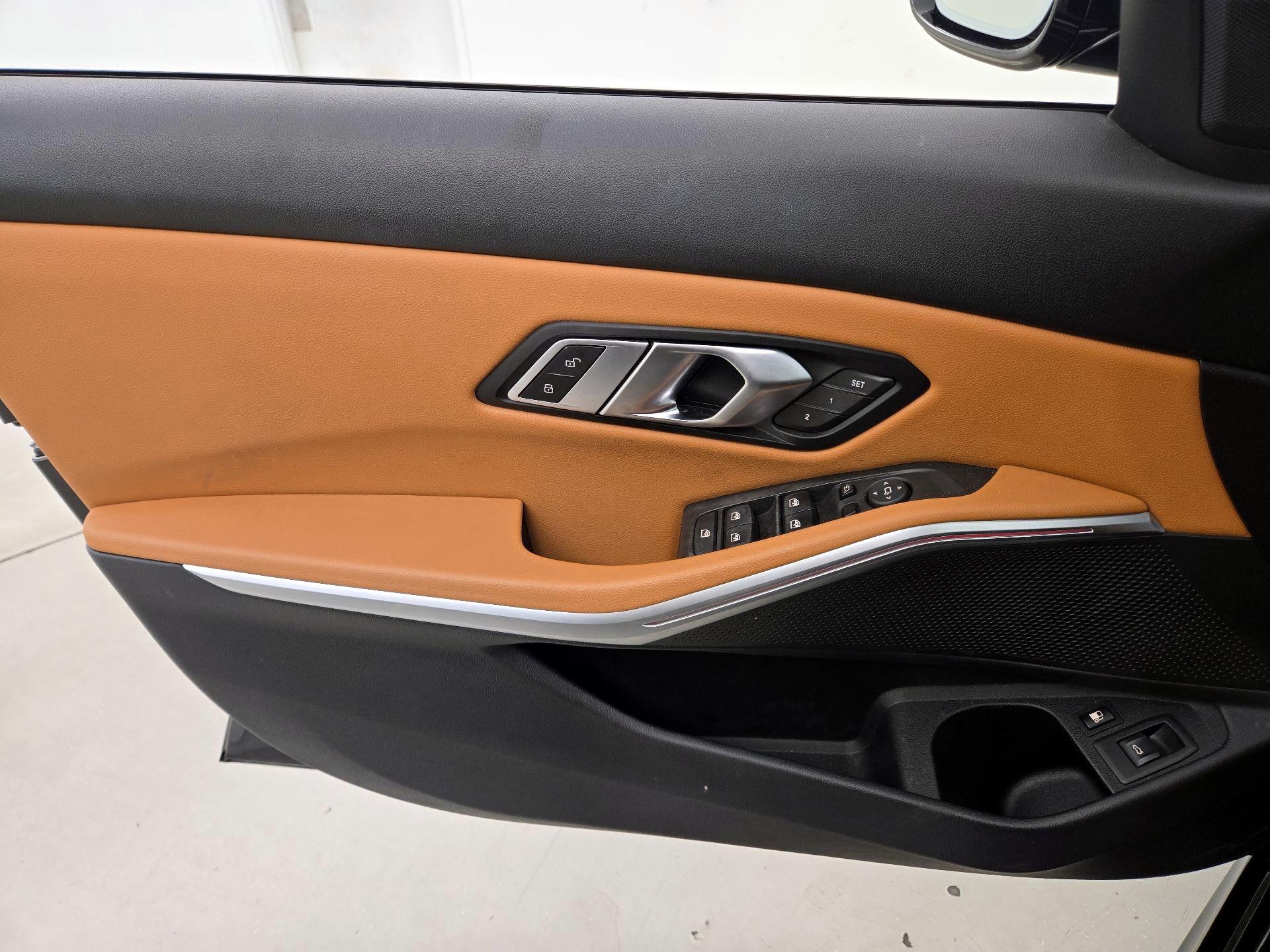 Thumbnail: 2023 BMW 3 Series - 12