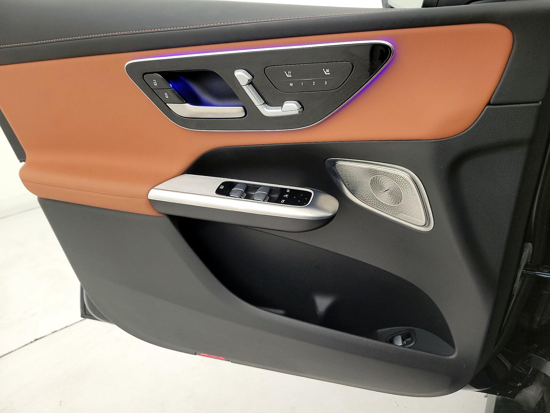 Thumbnail: 2023 Mercedes-Benz GLC - 12