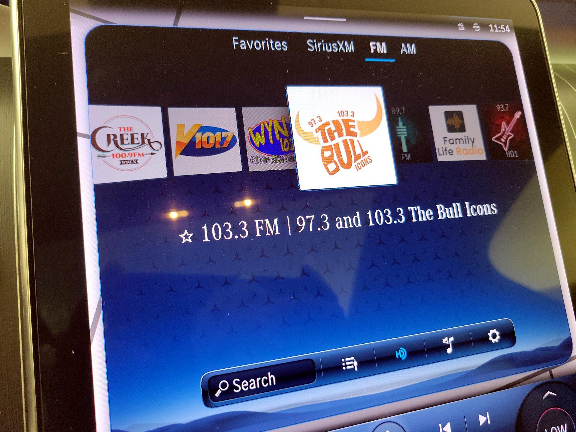 Thumbnail: 2023 Mercedes-Benz GLC - 16