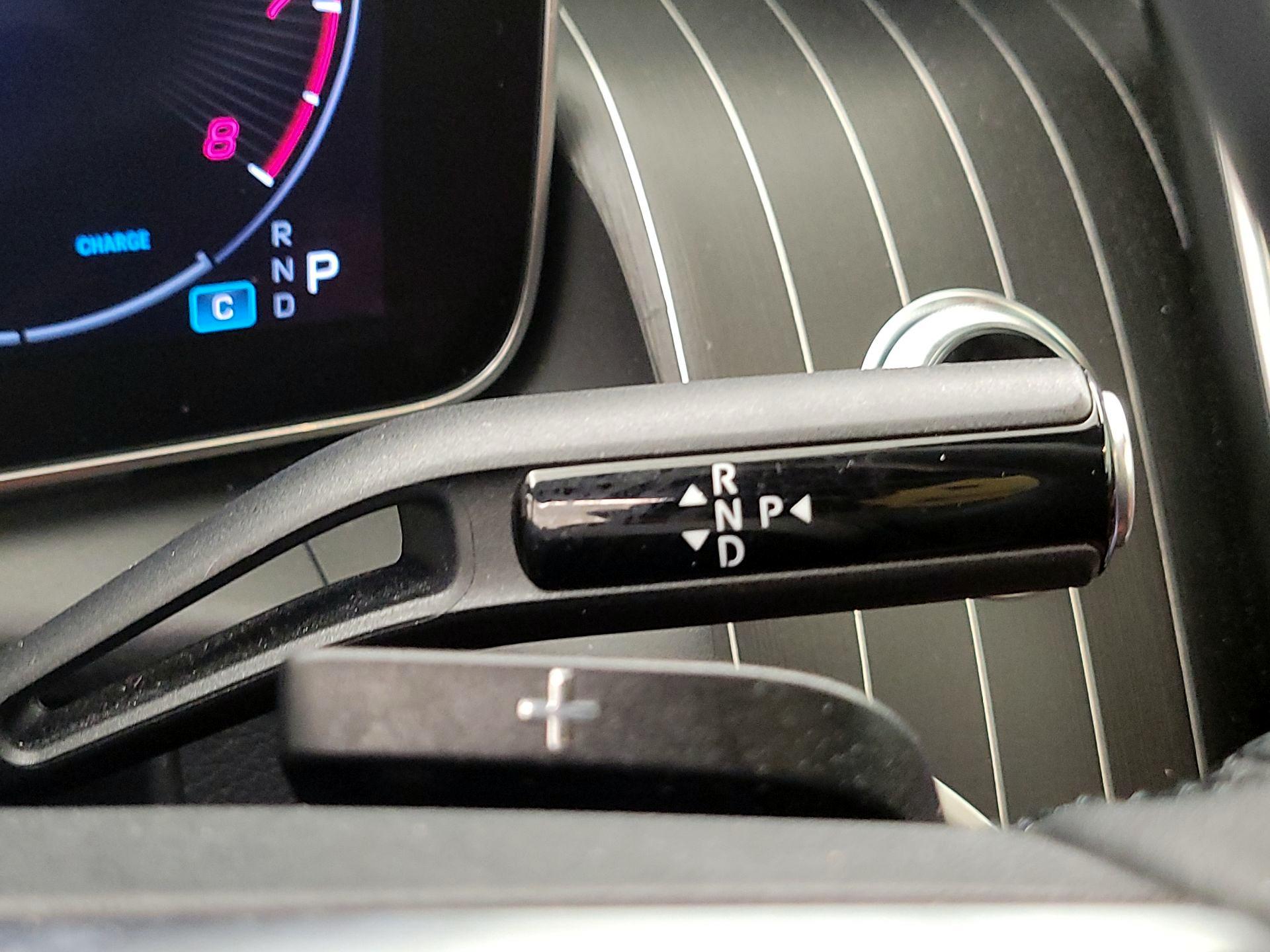 Thumbnail: 2023 Mercedes-Benz GLC - 18