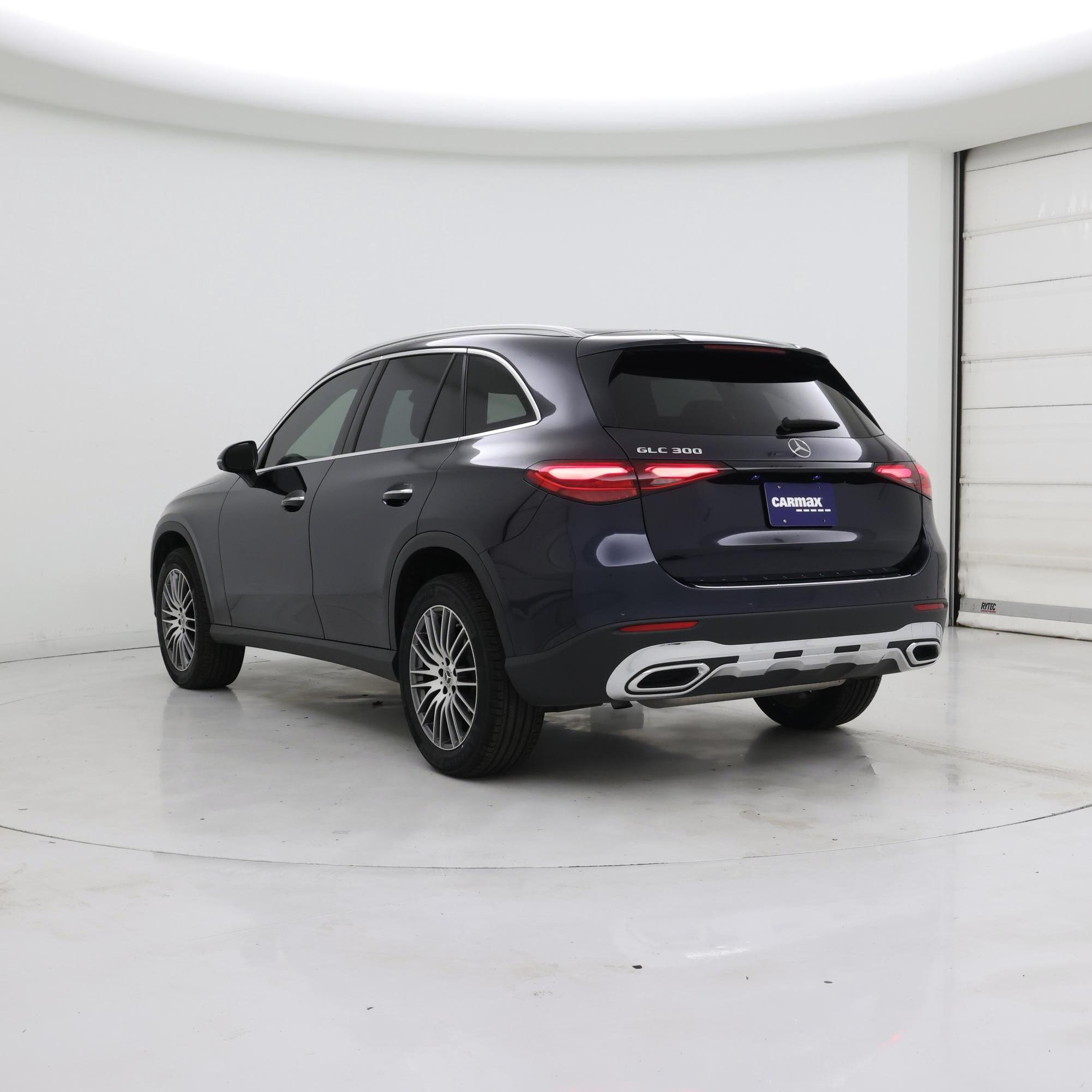 Thumbnail: 2023 Mercedes-Benz GLC - 2