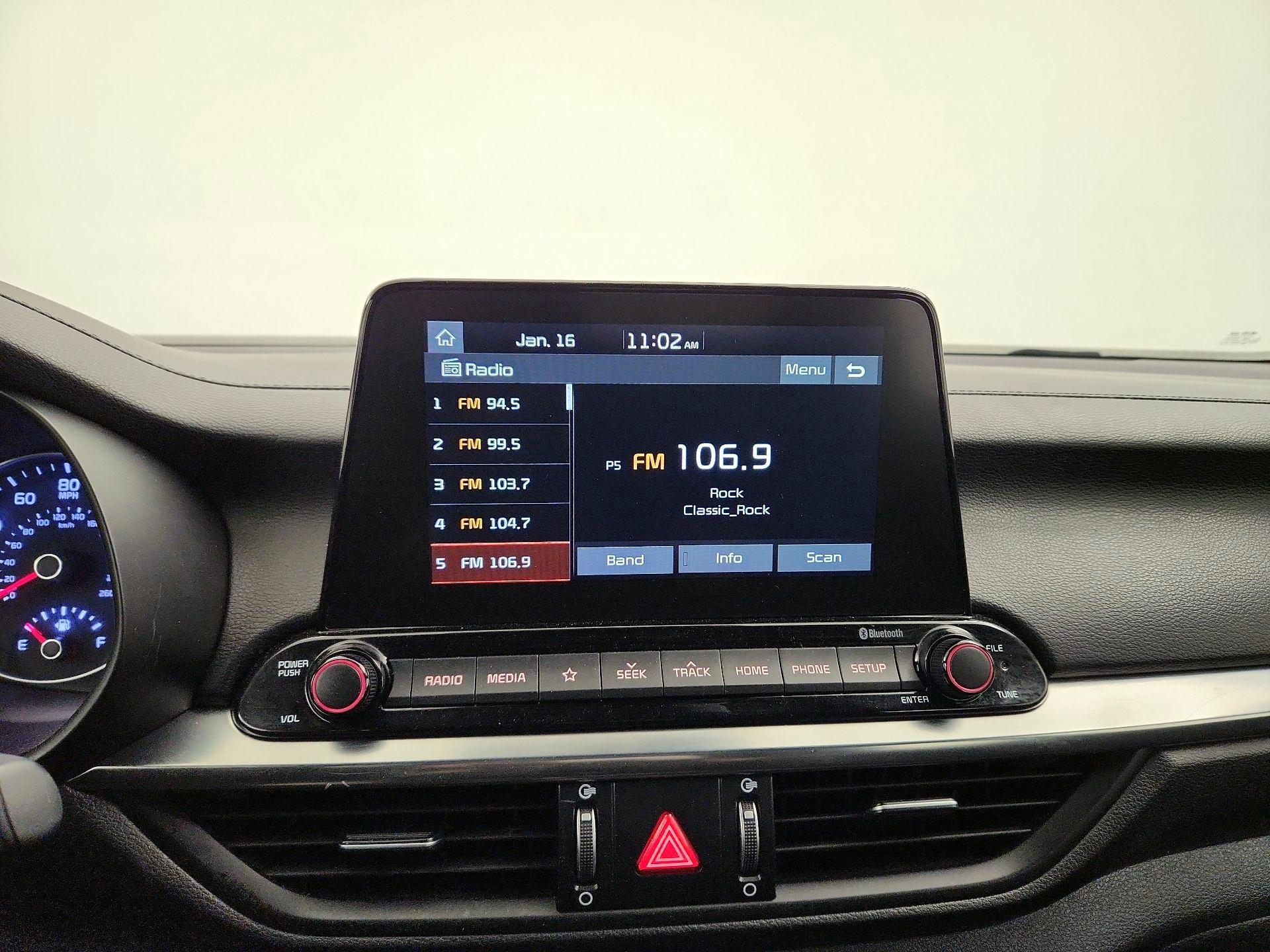 Thumbnail: 2021 Kia Forte - 13