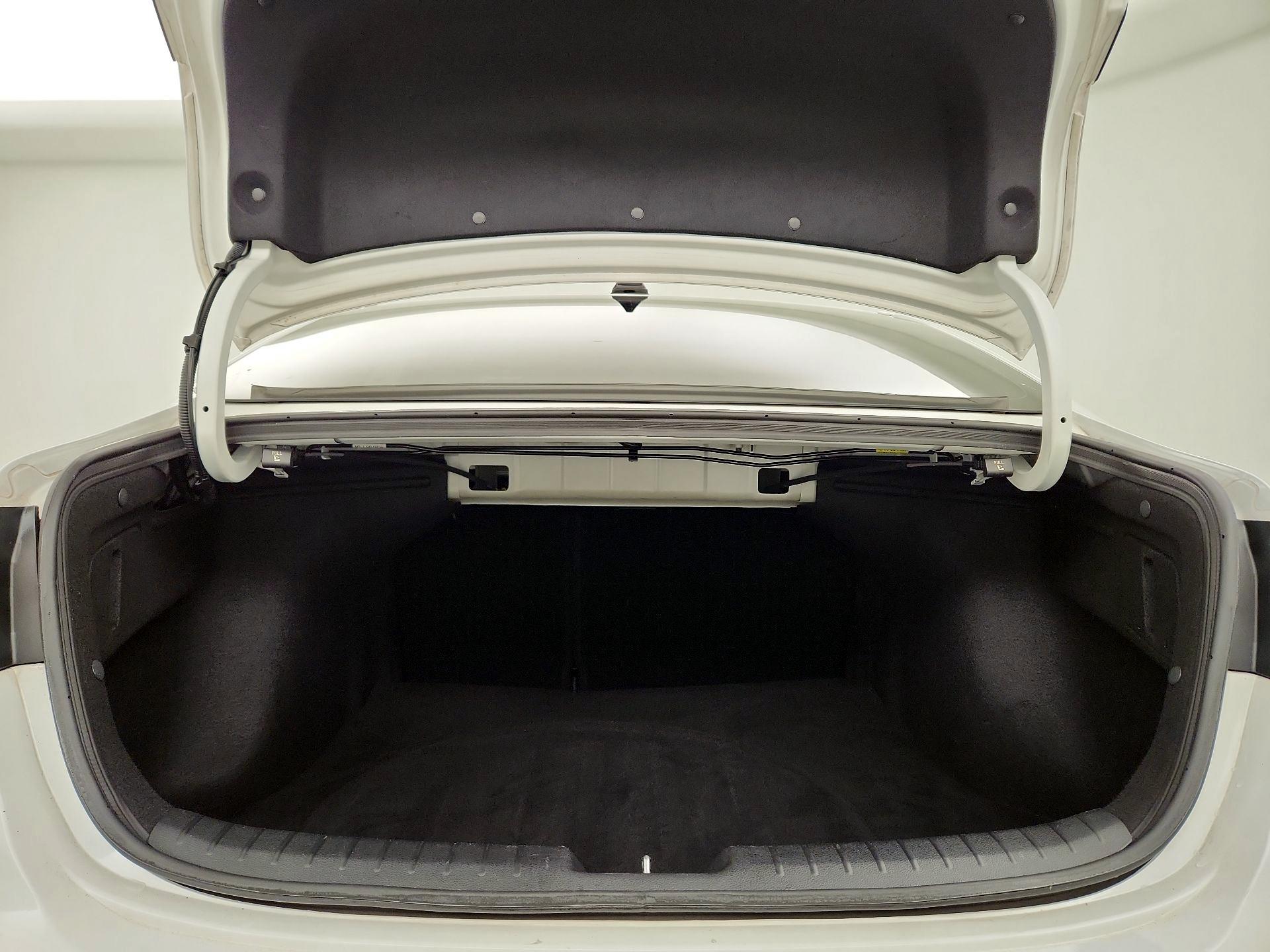 Thumbnail: 2021 Kia Forte - 18