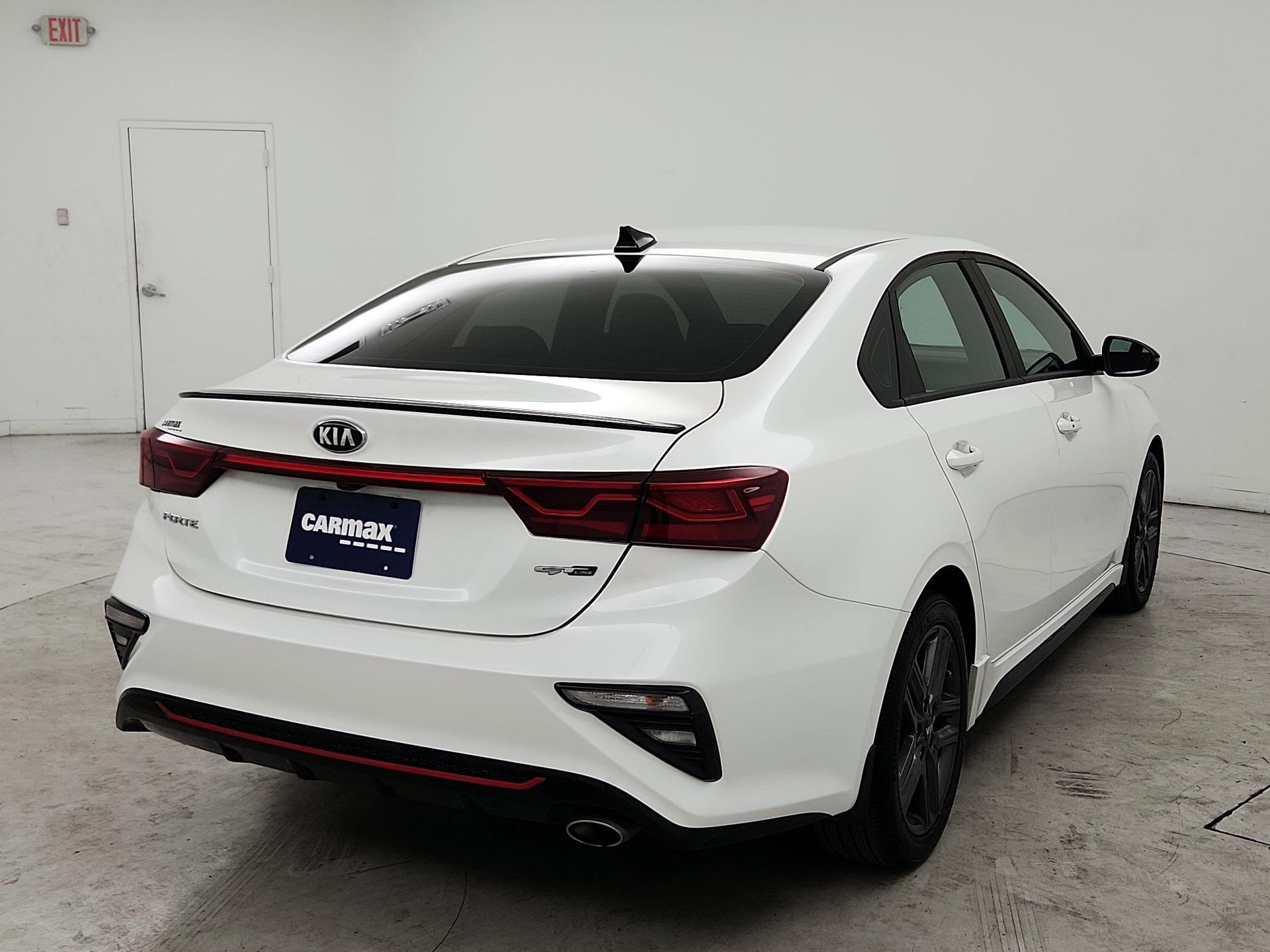 Thumbnail: 2021 Kia Forte - 5