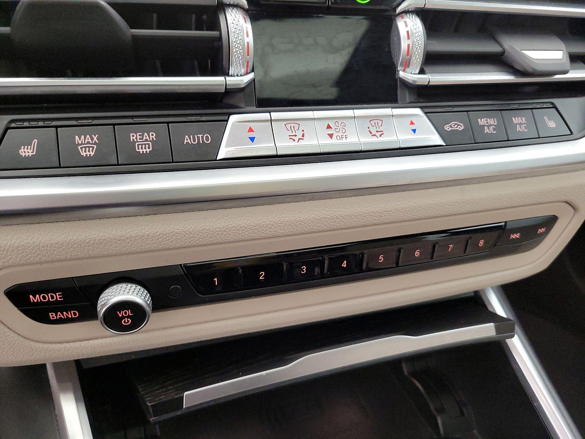 Thumbnail: 2021 BMW 3 Series - 17