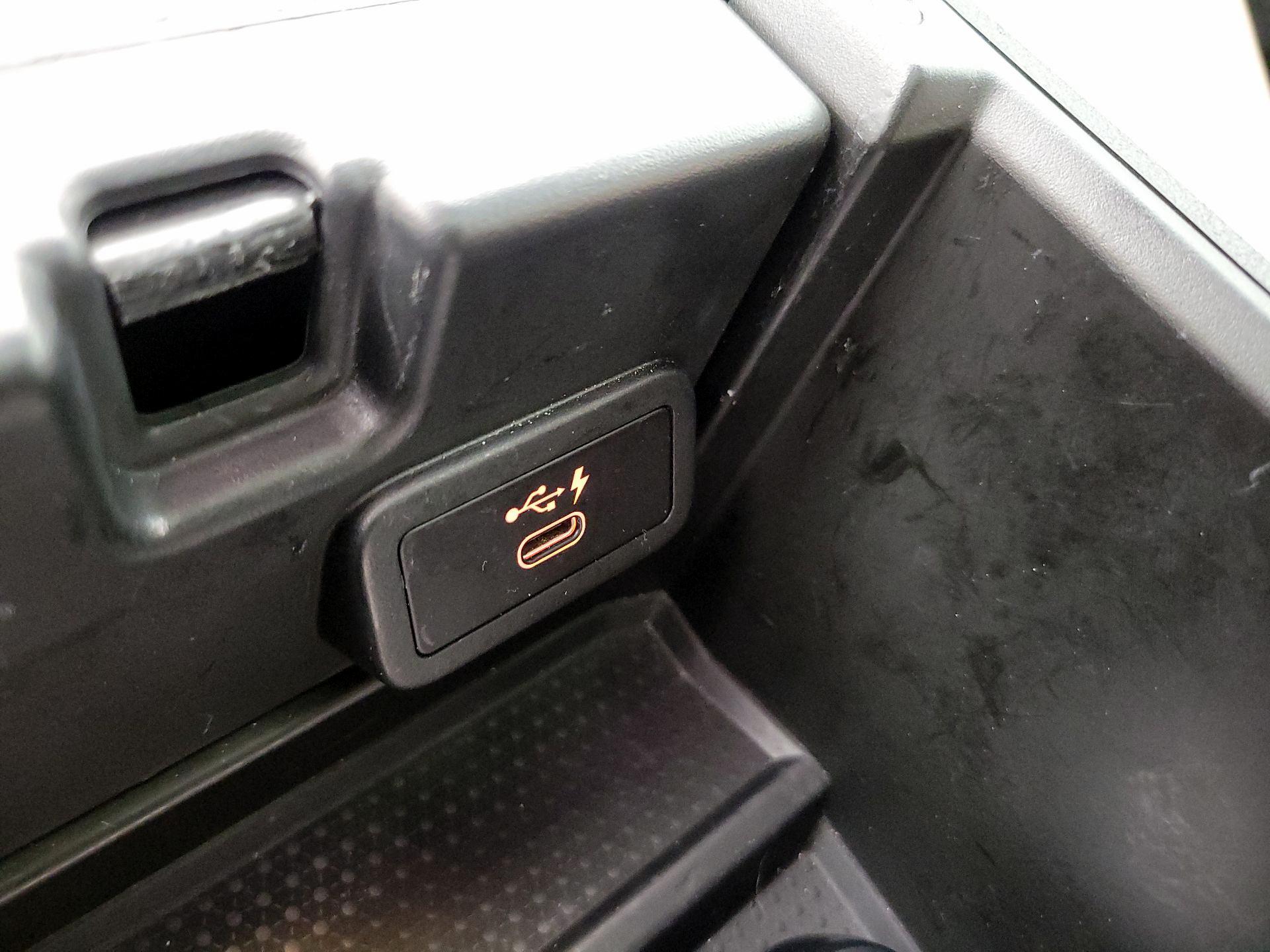 Thumbnail: 2021 BMW 3 Series - 19