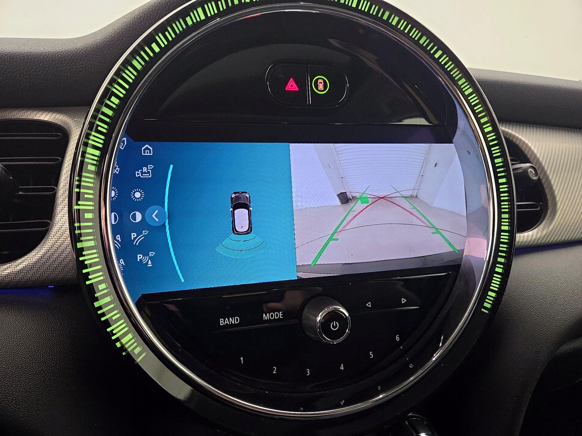 Thumbnail: 2023 MINI Cooper Hardtop - 14