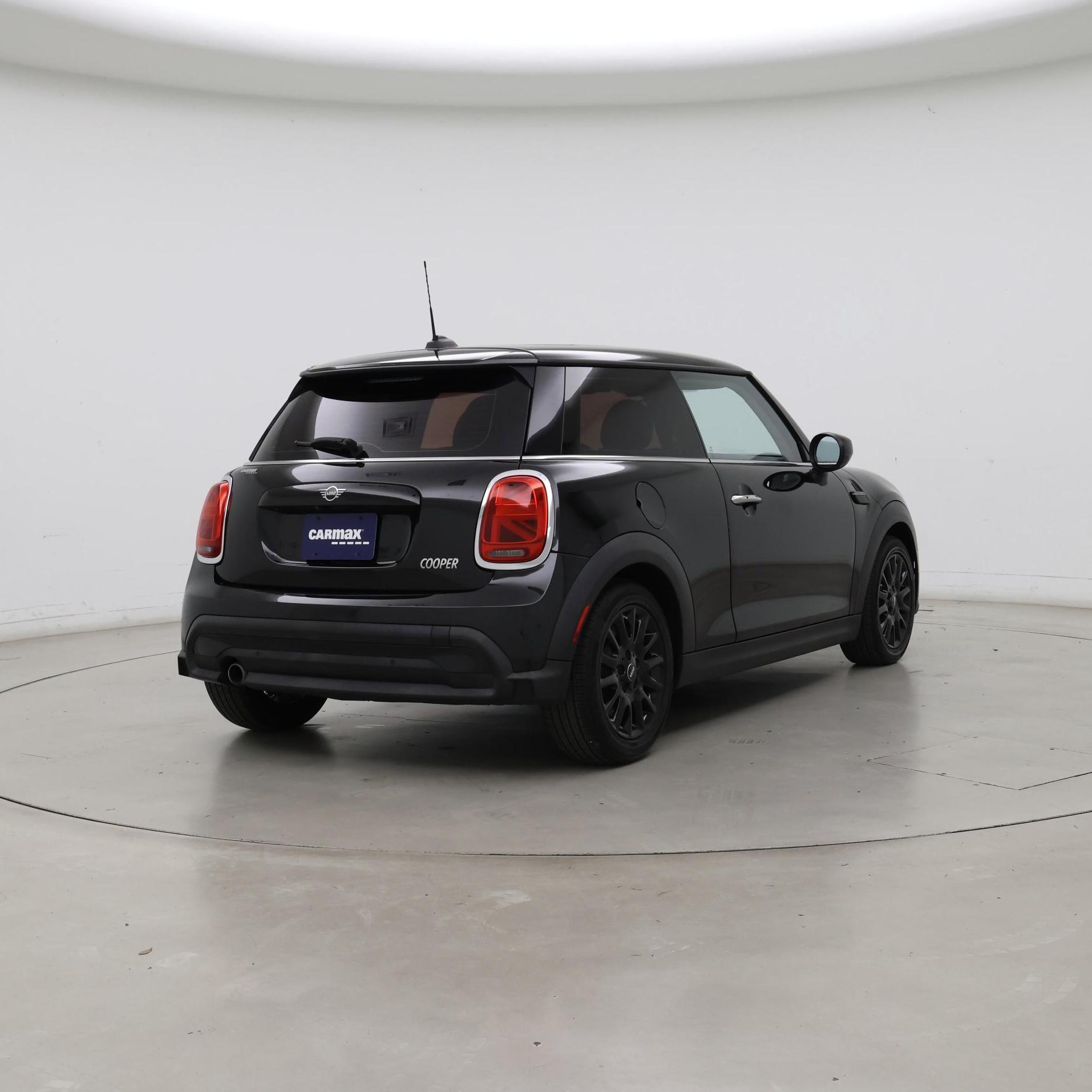 Thumbnail: 2023 MINI Cooper Hardtop - 8