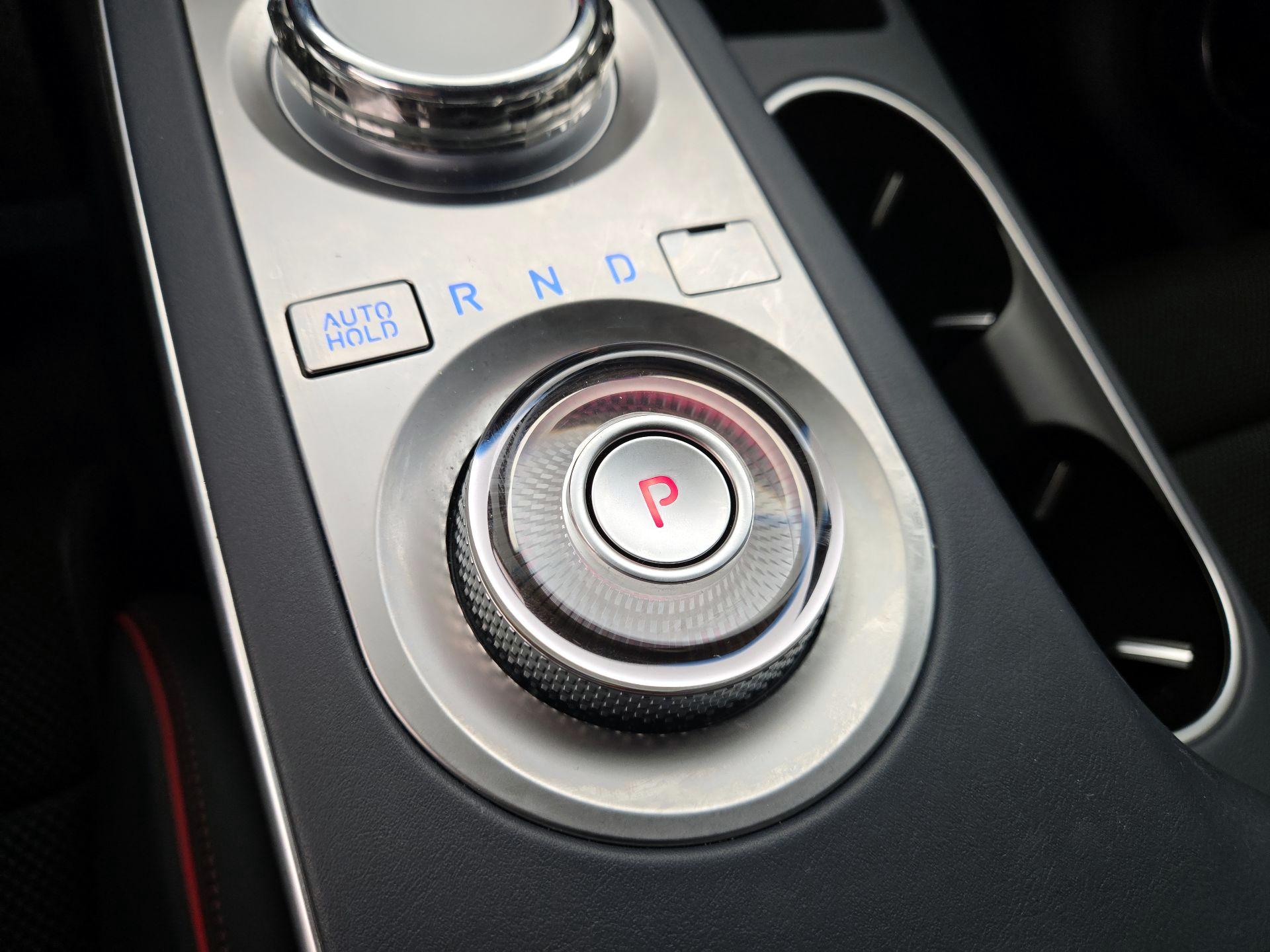 Thumbnail: 2025 Genesis GV70 - 18