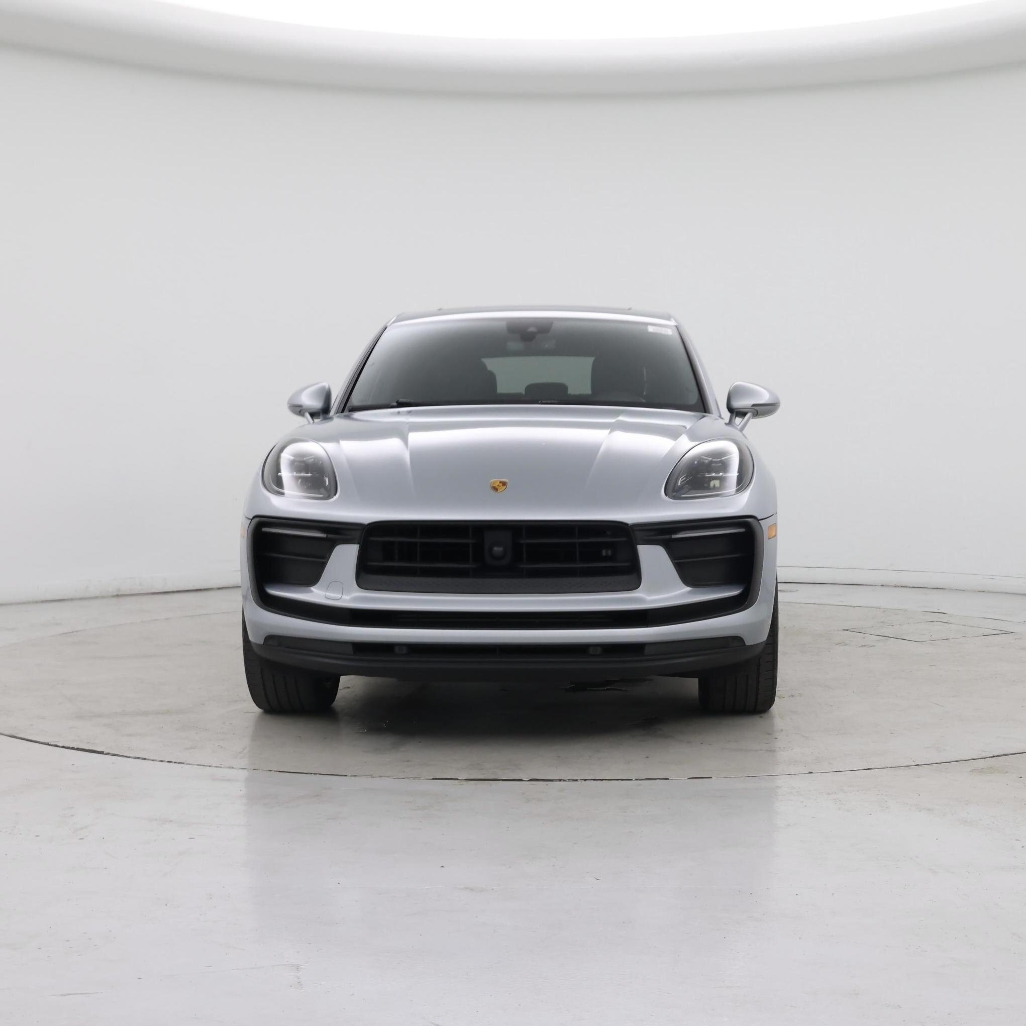 Thumbnail: 2023 Porsche Macan - 5