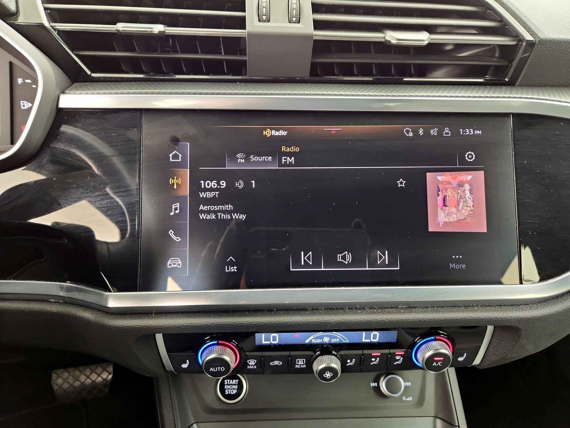 Thumbnail: 2023 Audi Q3 - 15