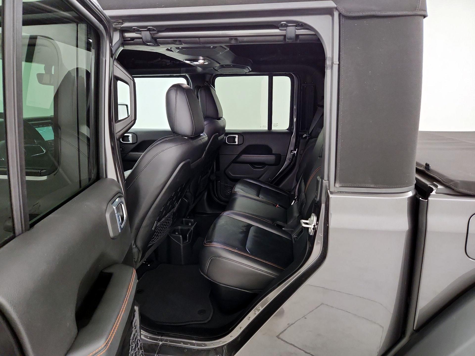 Thumbnail: 2021 Jeep Gladiator - 18