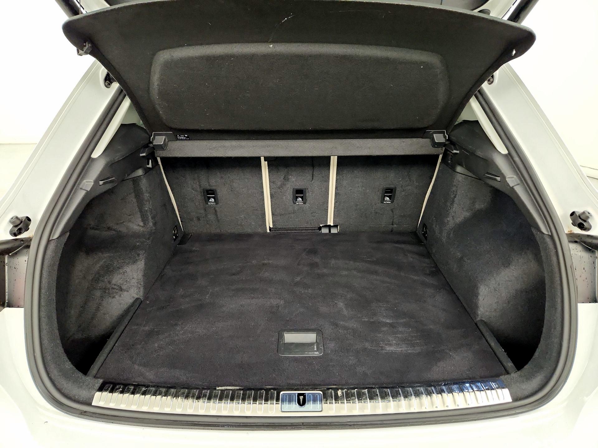 Thumbnail: 2021 Audi Q3 - 19