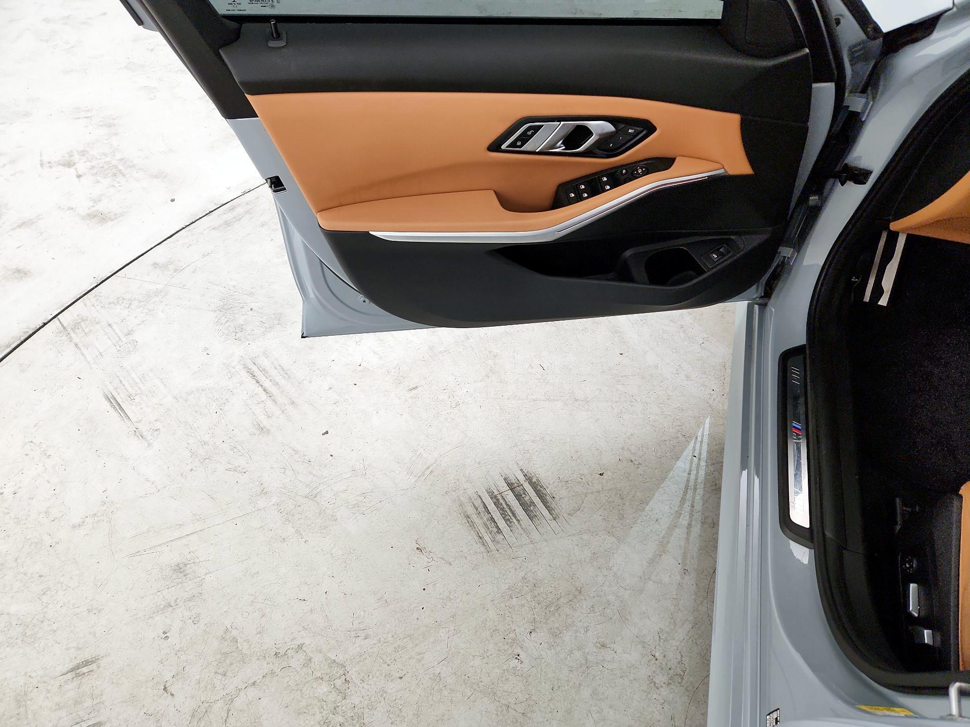 Thumbnail: 2023 BMW 3 Series - 10