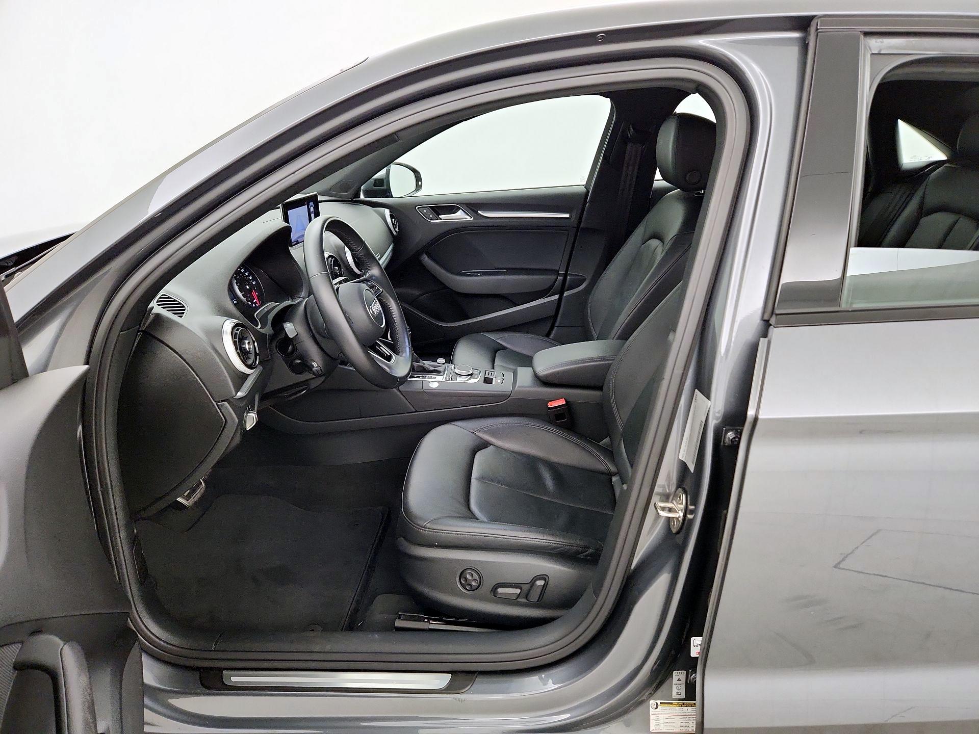 Thumbnail: 2020 Audi A3 - 11