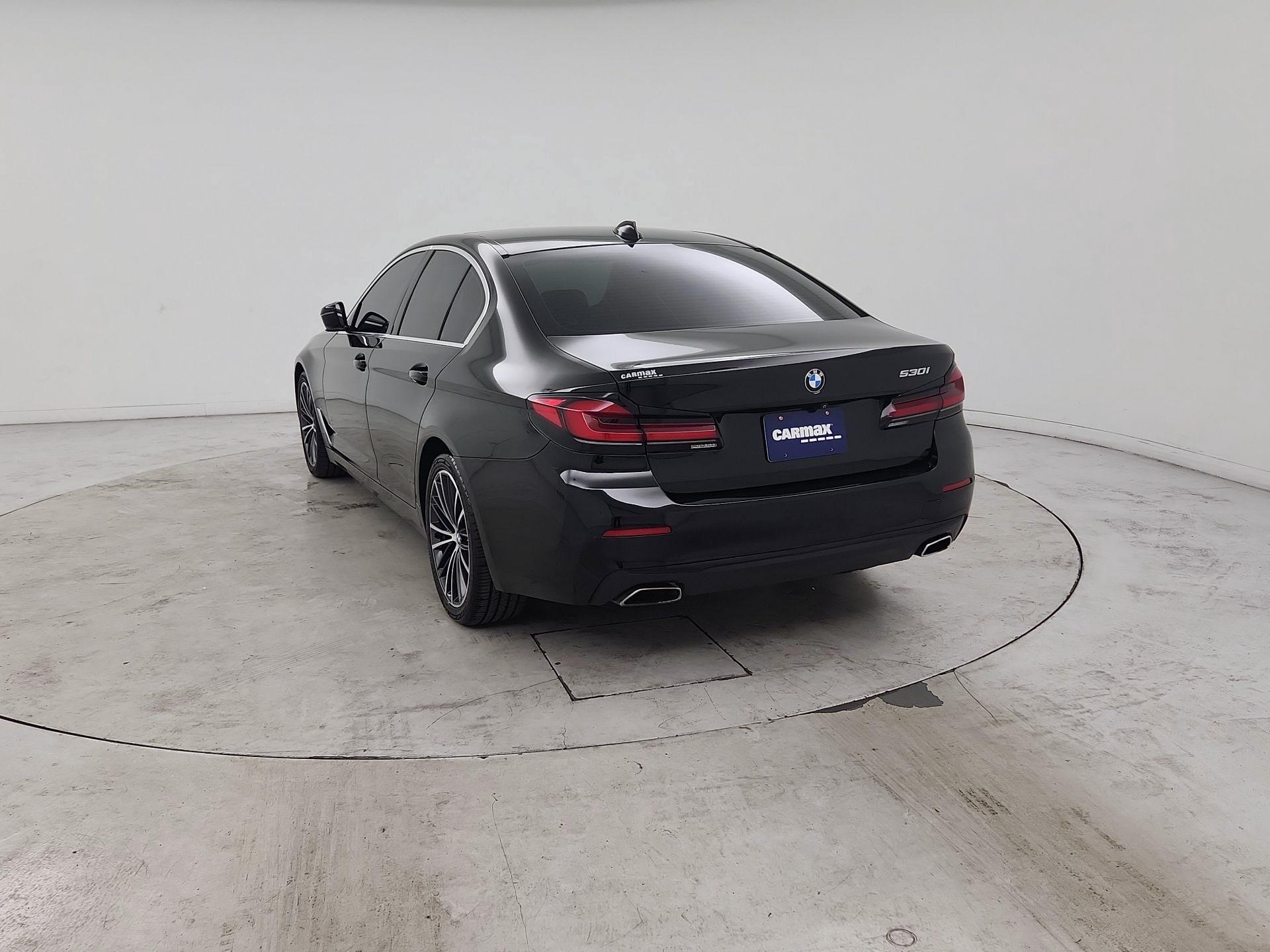 Thumbnail: 2021 BMW 5 Series - 7