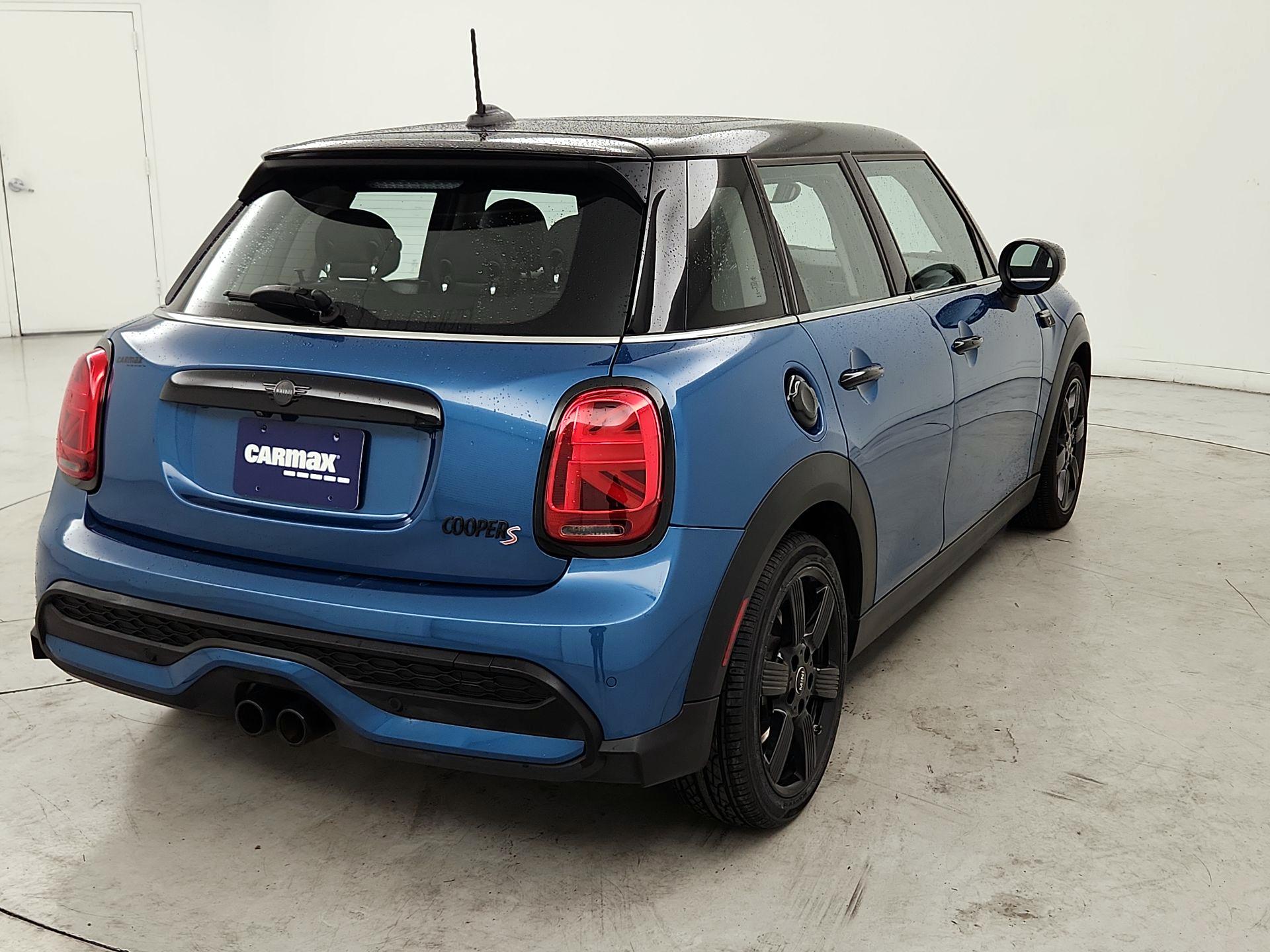 Thumbnail: 2023 MINI Cooper Hardtop - 5