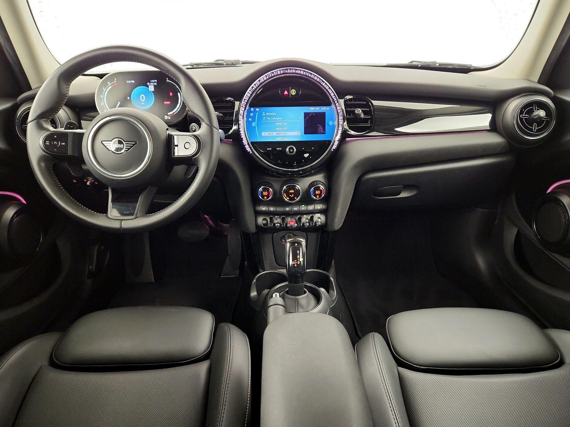 Thumbnail: 2023 MINI Cooper Hardtop - 8