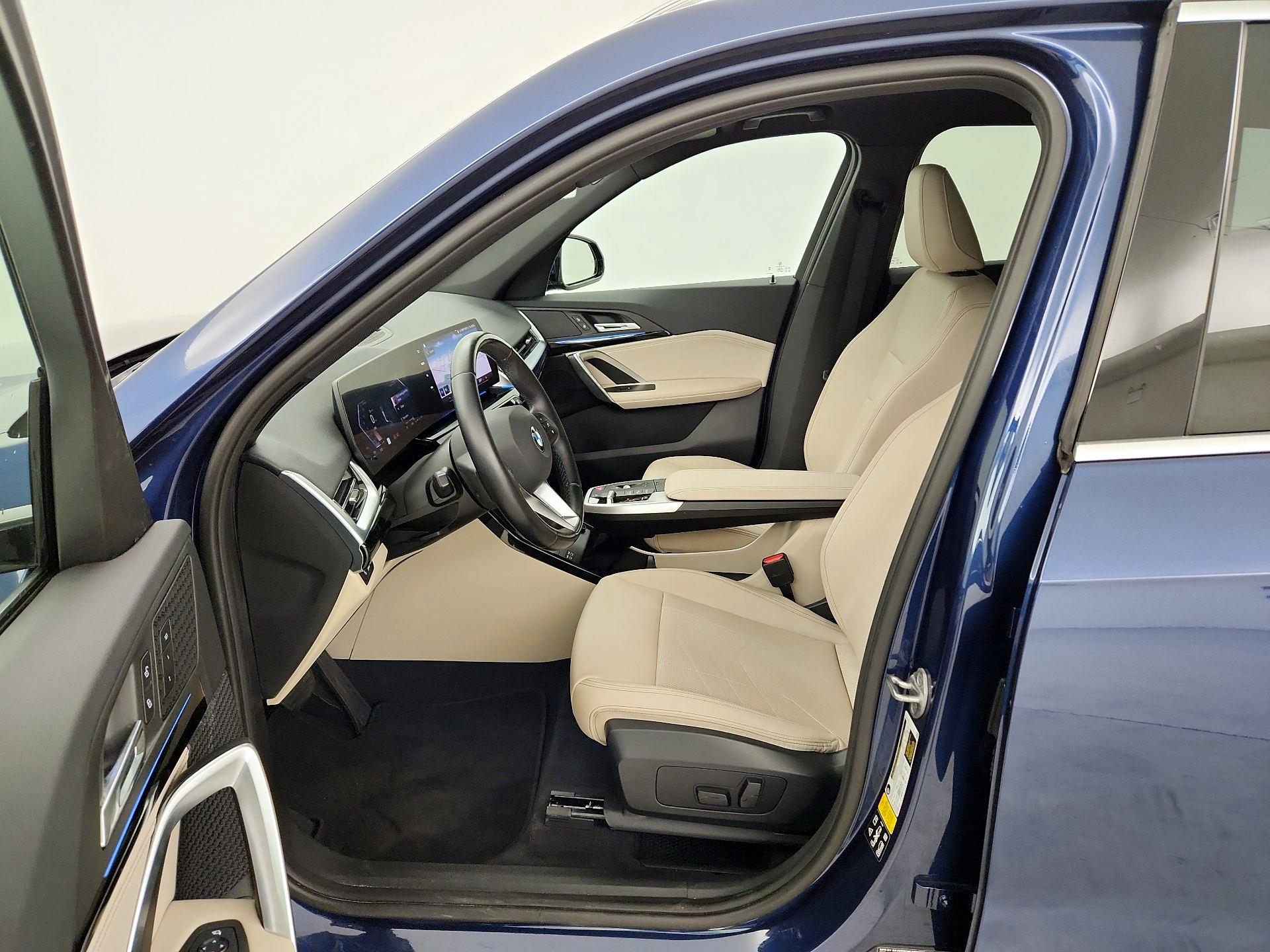 Thumbnail: 2023 BMW X1 - 9