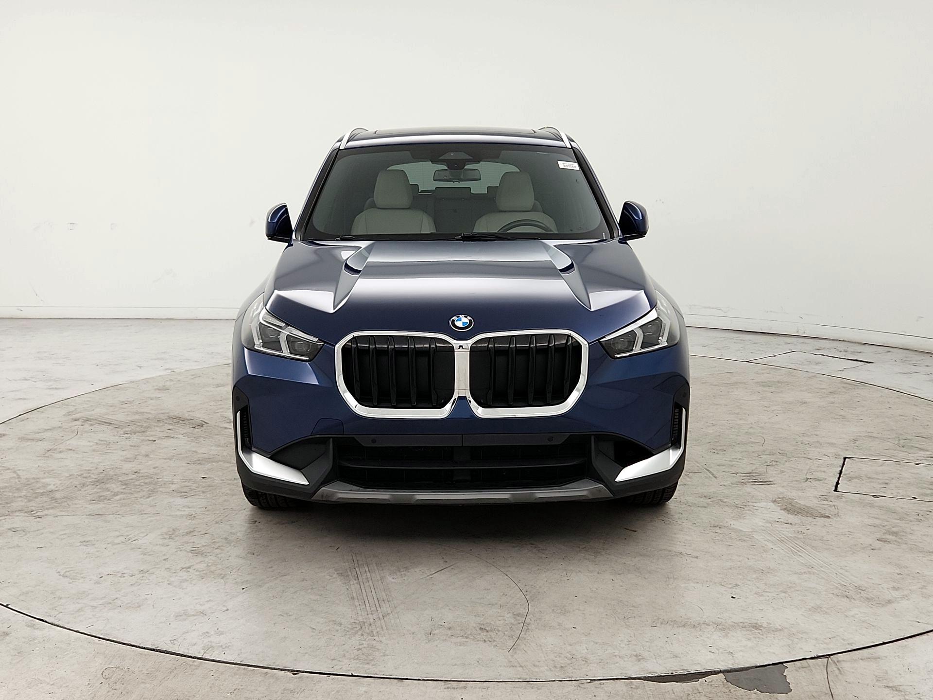 Thumbnail: 2023 BMW X1 - 2