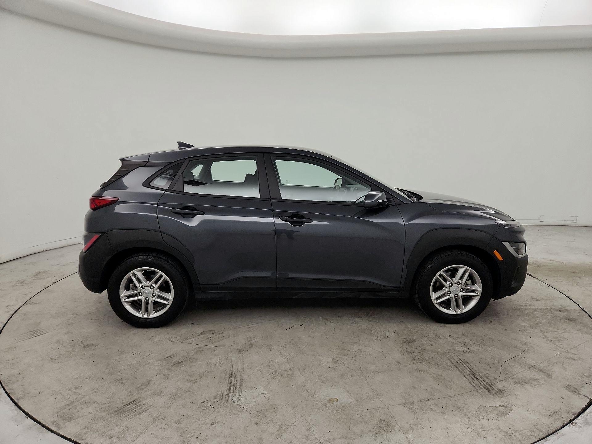 Thumbnail: 2022 Hyundai Kona - 4