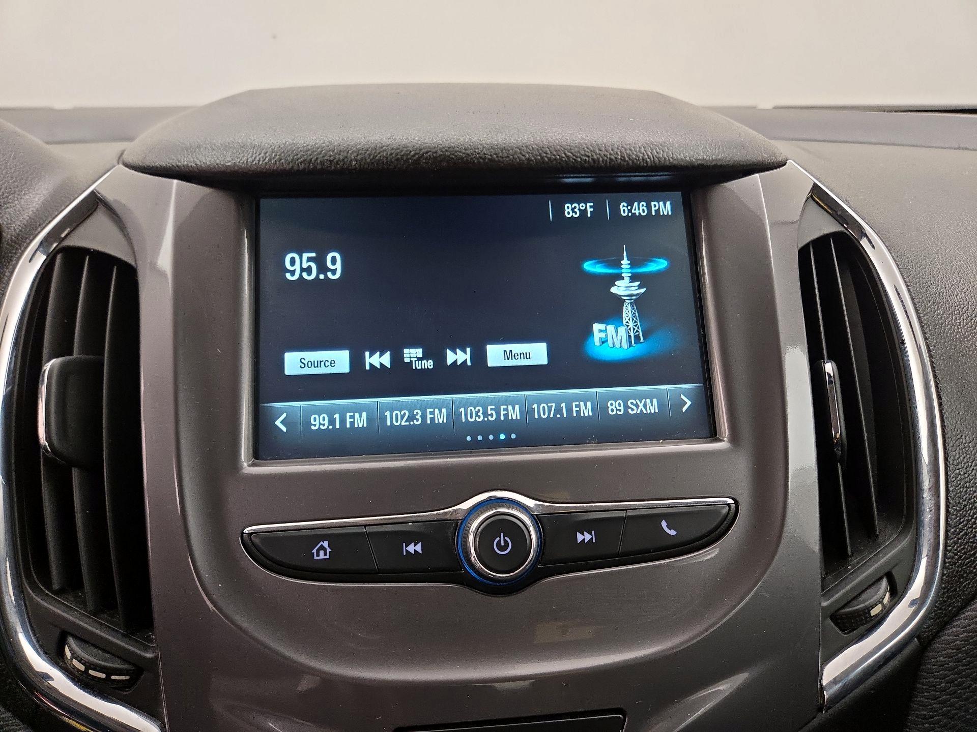 Thumbnail: 2018 Chevrolet Cruze - 15