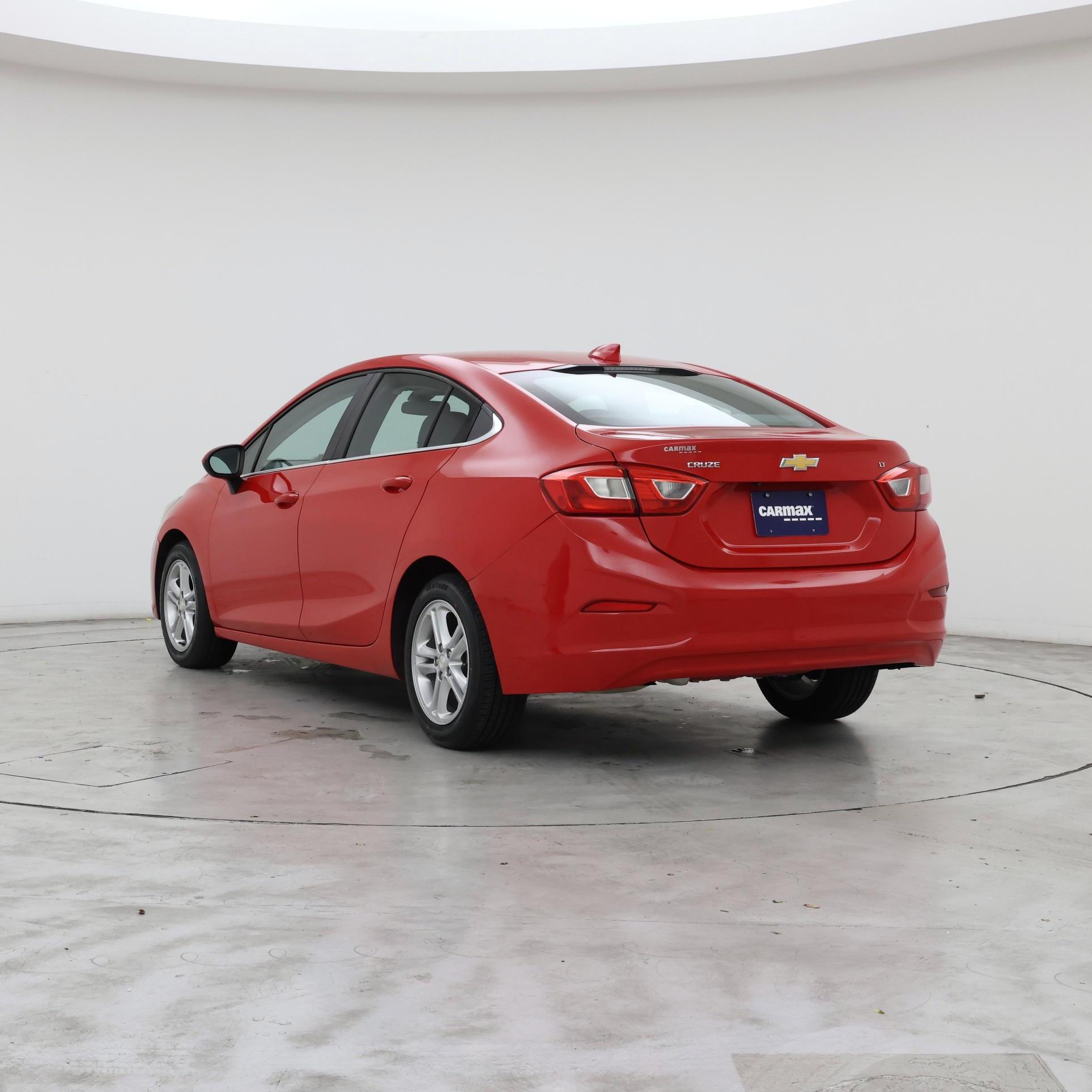 Thumbnail: 2018 Chevrolet Cruze - 2