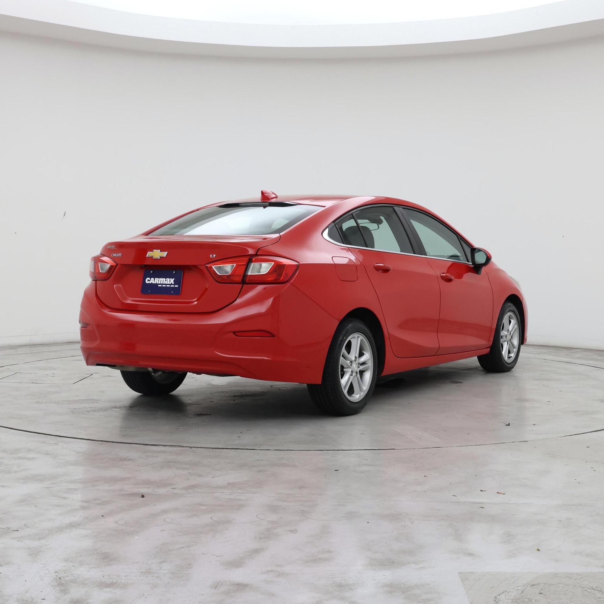 Thumbnail: 2018 Chevrolet Cruze - 8