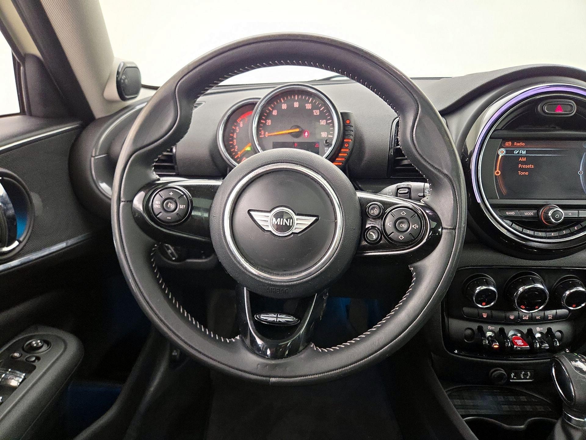 Thumbnail: 2017 MINI Cooper Clubman - 10