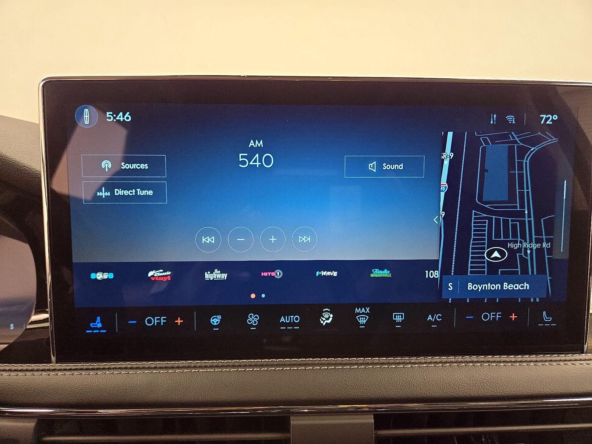 Thumbnail: 2025 Lincoln Corsair - 16