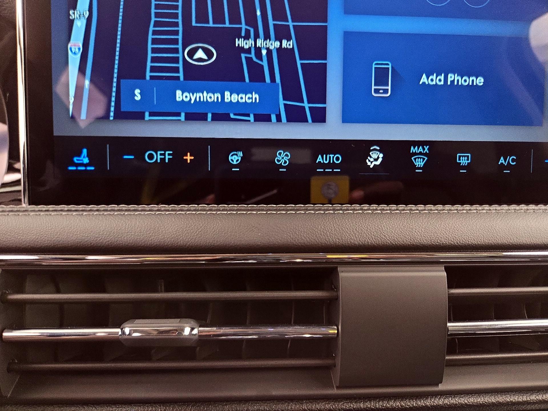 Thumbnail: 2025 Lincoln Corsair - 17