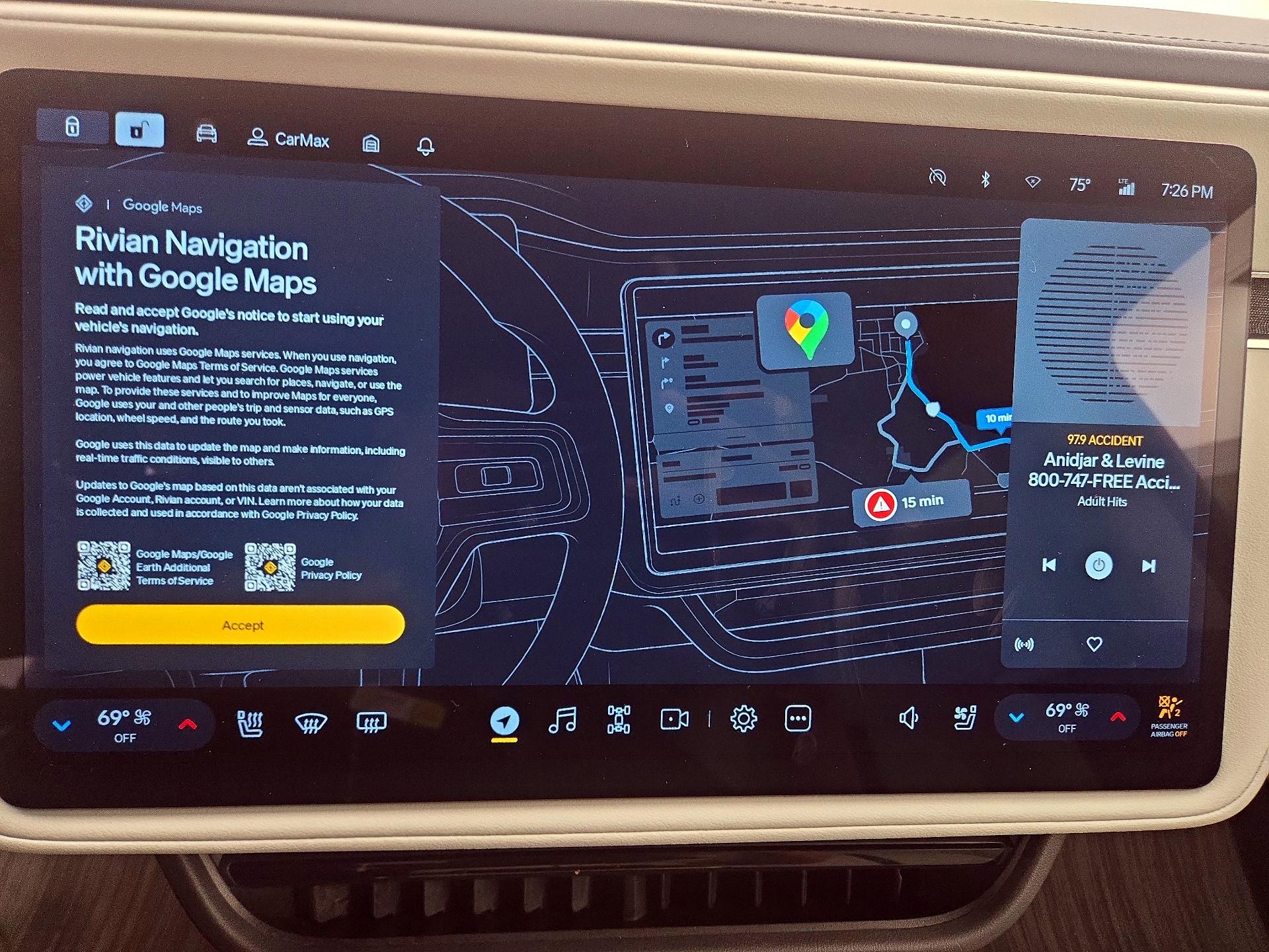 Thumbnail: 2024 Rivian R1S - 14